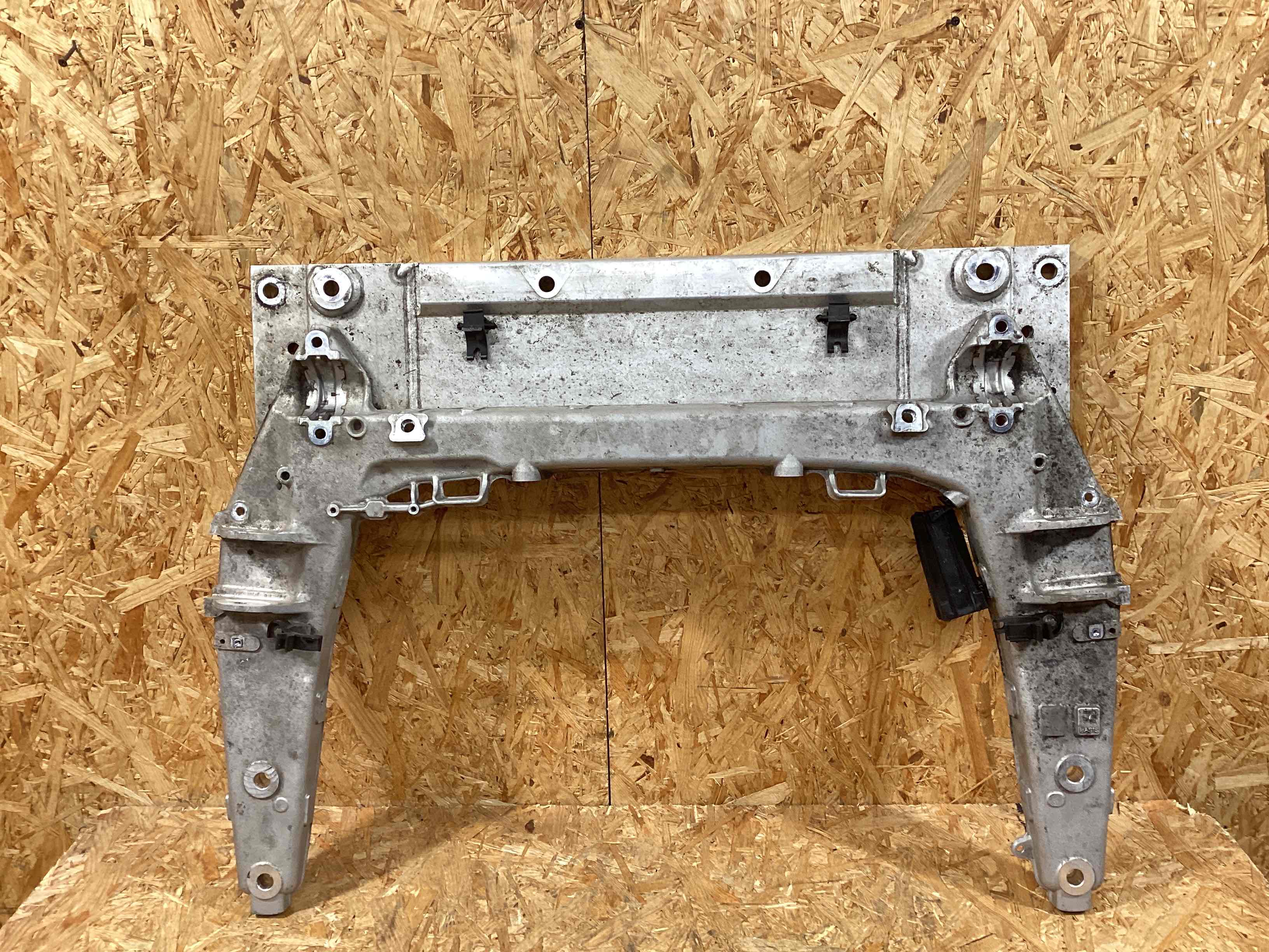 Балка подвески передняя (подрамник) Porsche 911 290126-102