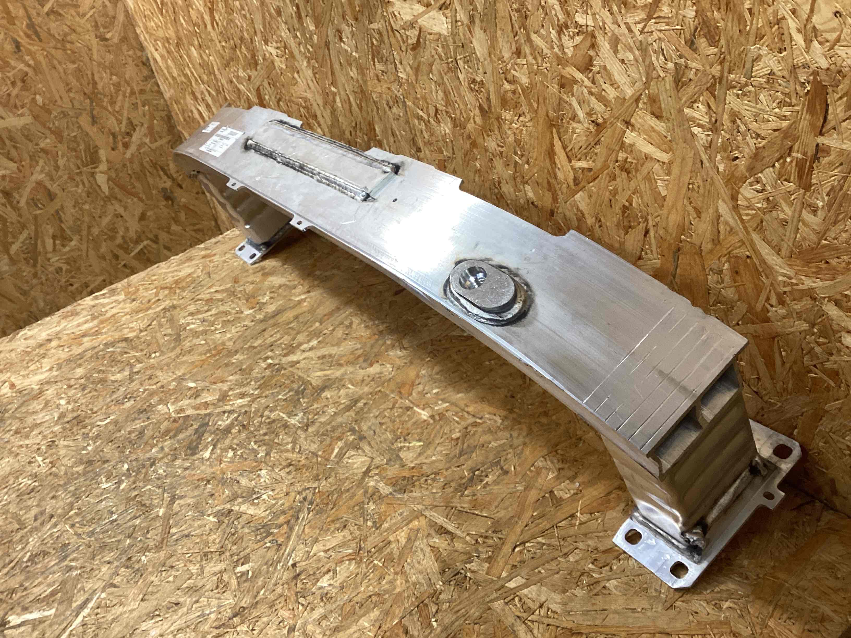 Усилитель бампера переднего Porsche Panamera 290126-105