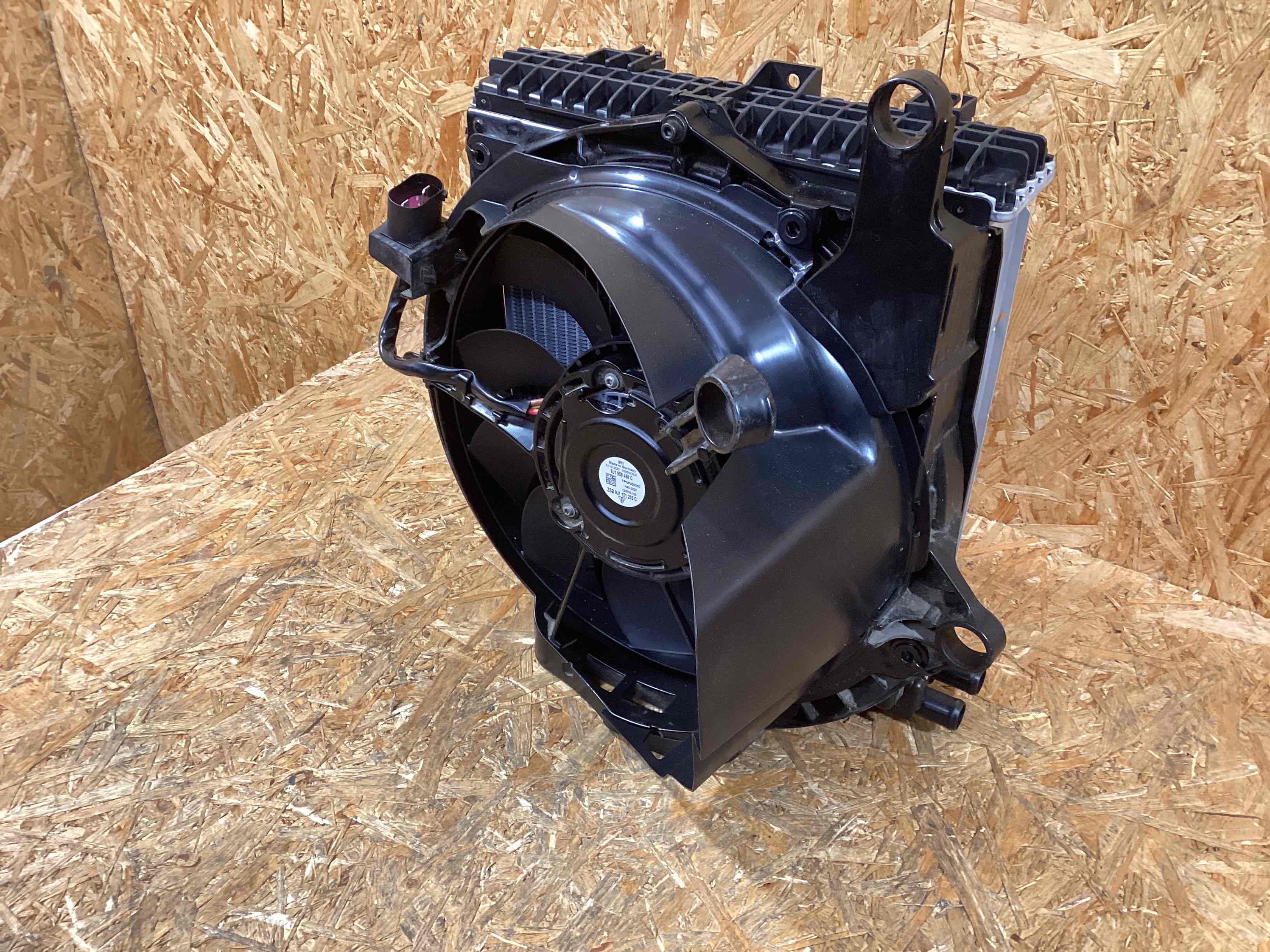 Кассета радиаторов Porsche Taycan 290126-110