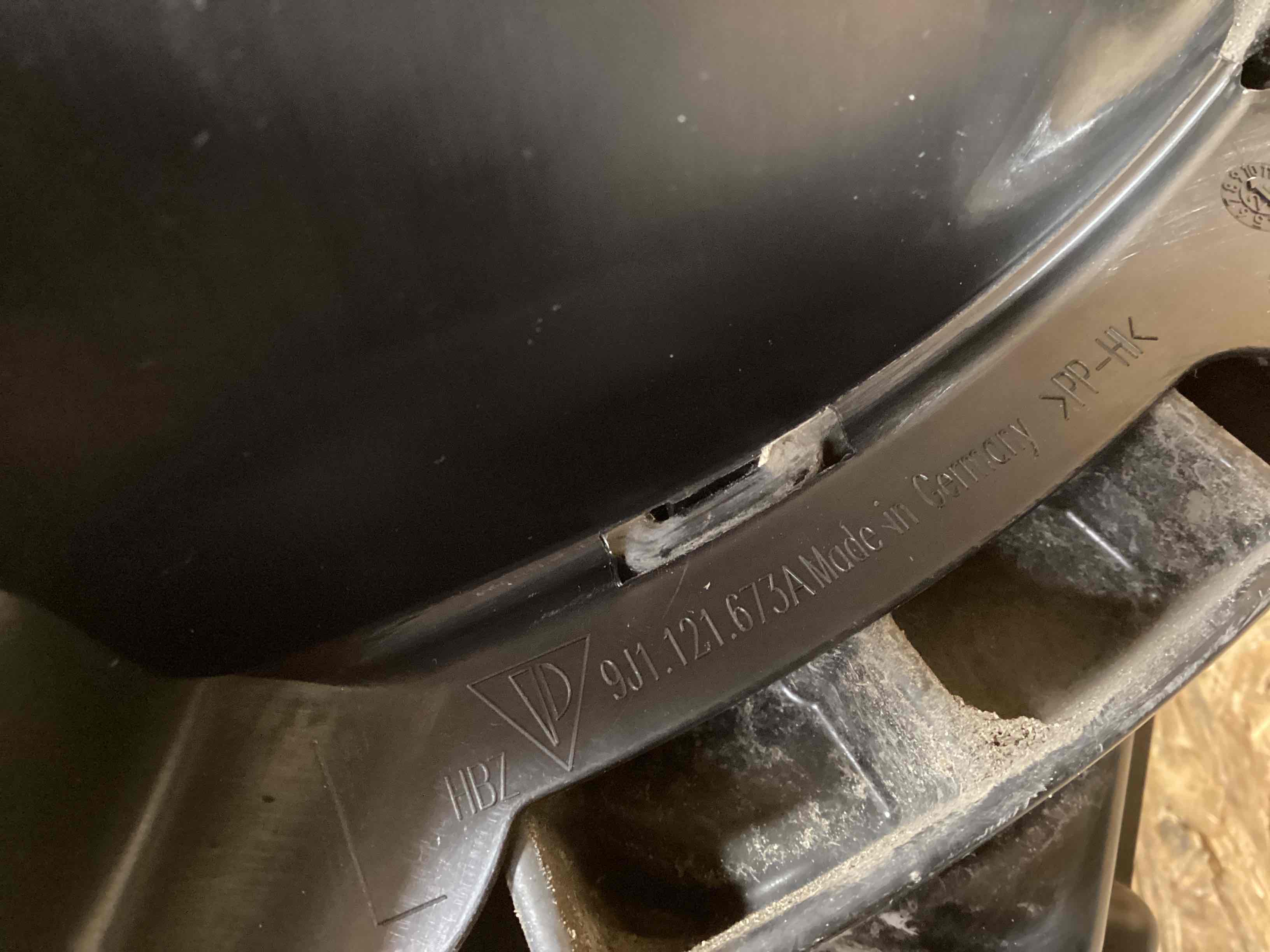 Кассета радиаторов Porsche Taycan 290126-110