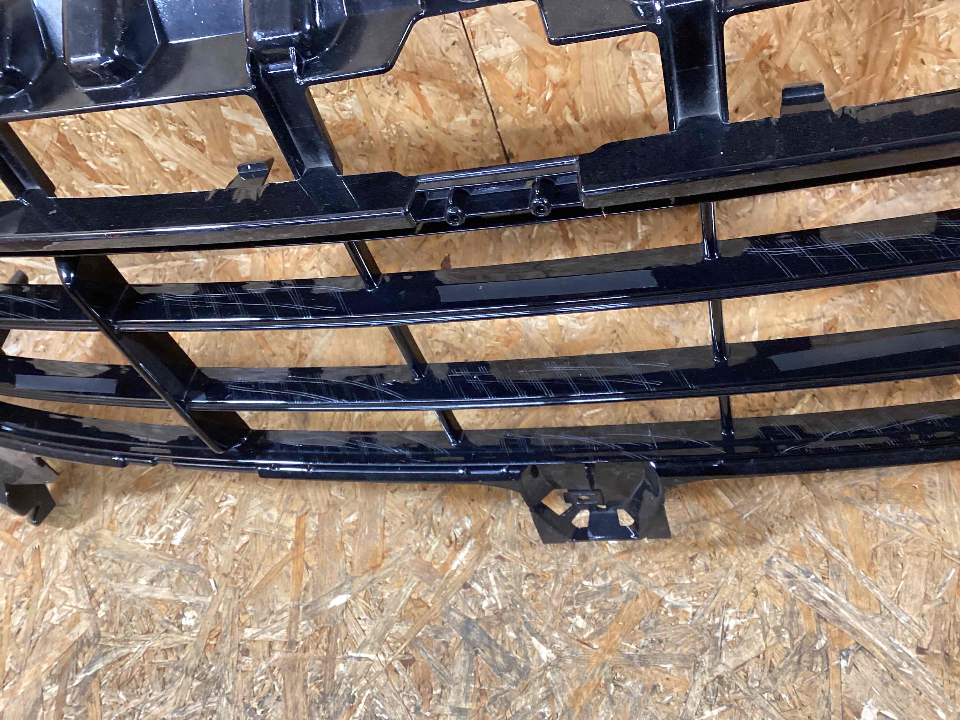 Заглушка, вставка (решетка) в бампер Porsche Cayenne 290126-113