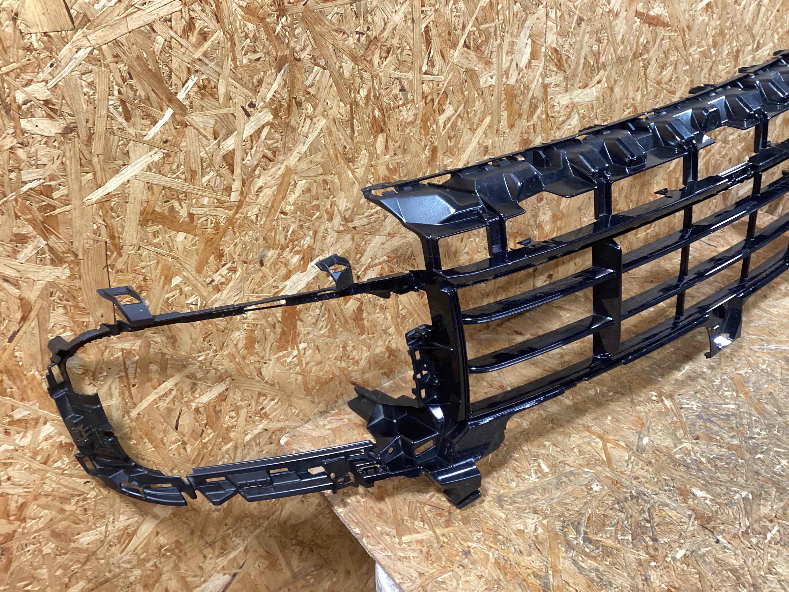 Заглушка, вставка (решетка) в бампер Porsche Cayenne 290126-113