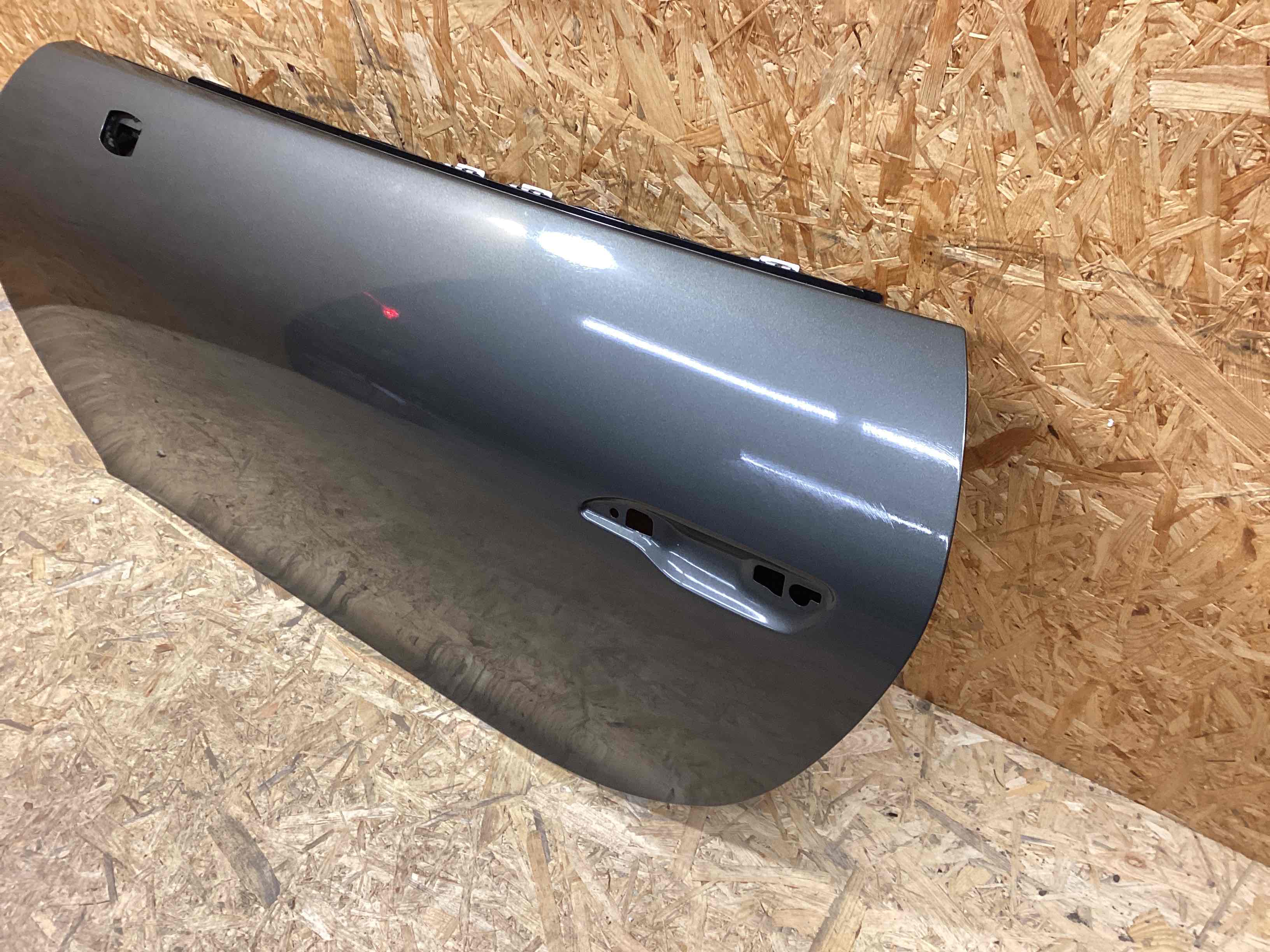 Дверь передняя левая Porsche 911 290126-114