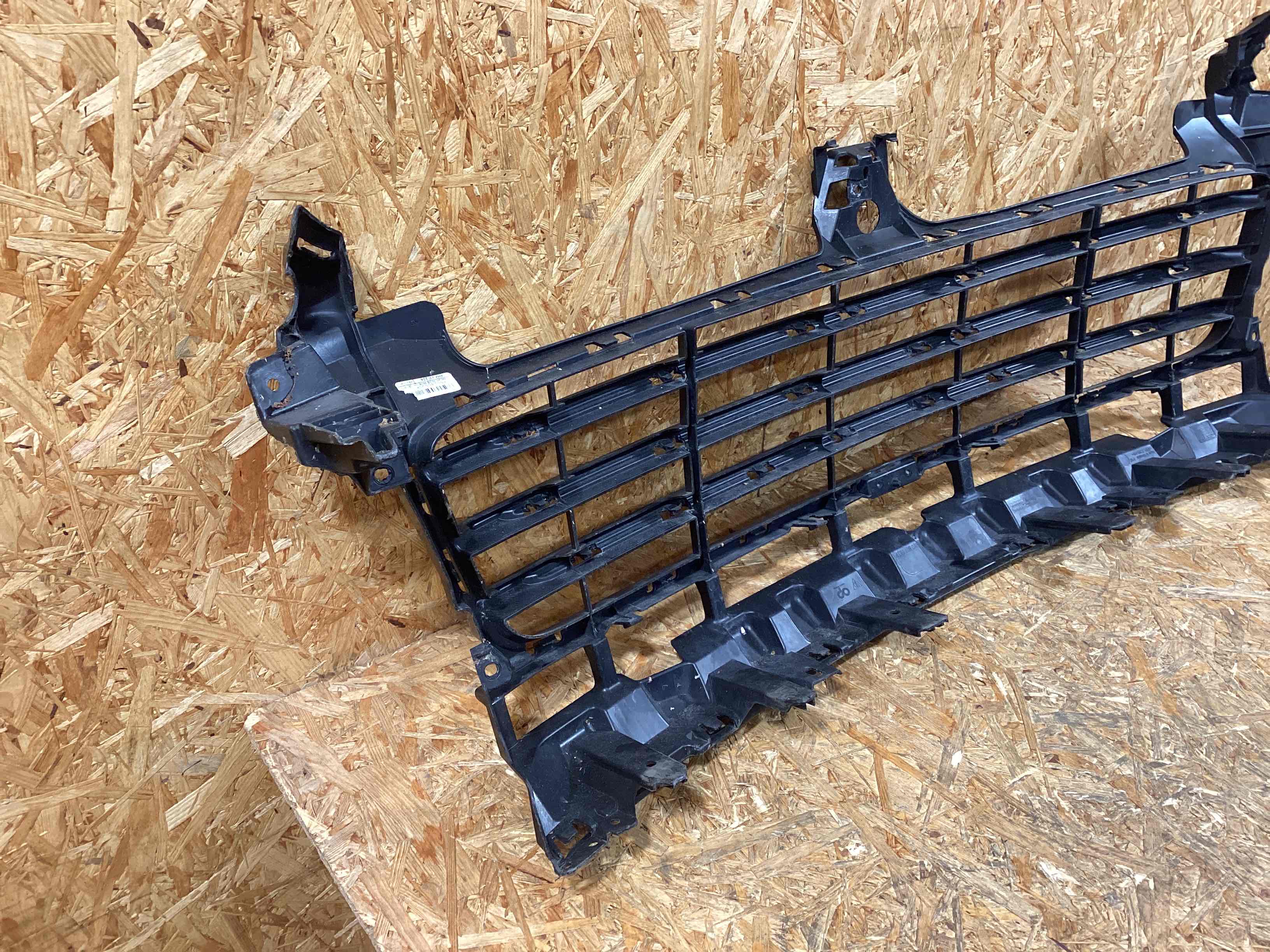 Заглушка, вставка (решетка) в бампер Porsche Cayenne 290126-116