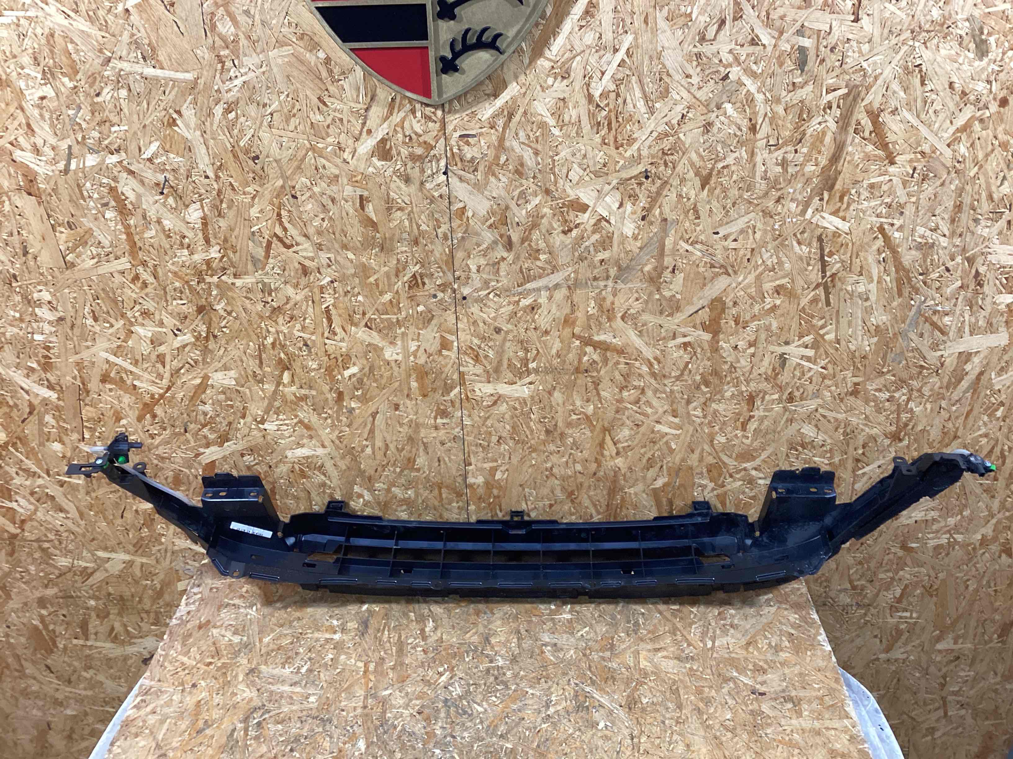 Усилитель бампера Land Rover Discovery Sport L550 290126-117