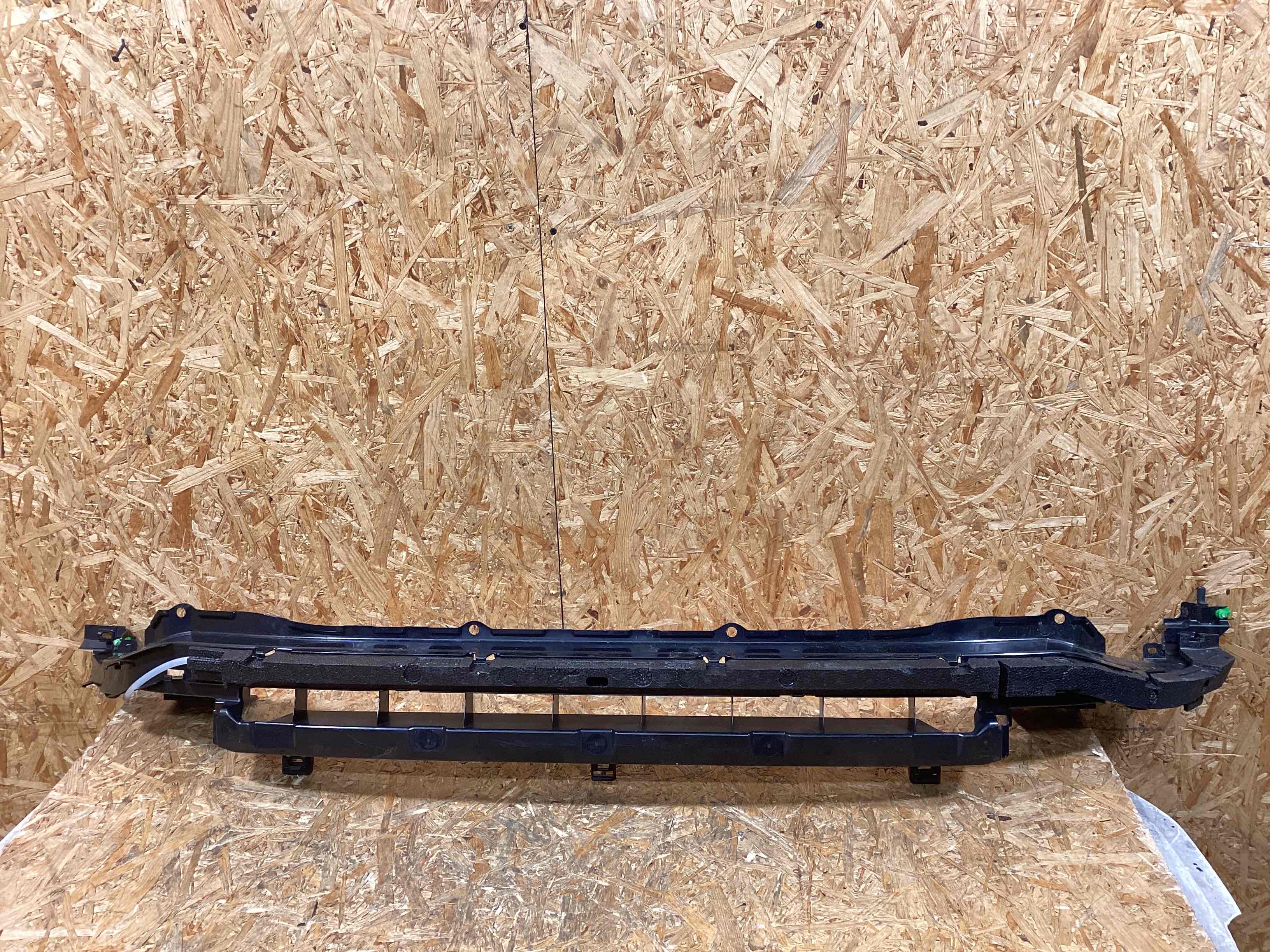 Усилитель бампера Land Rover Discovery Sport L550 290126-117