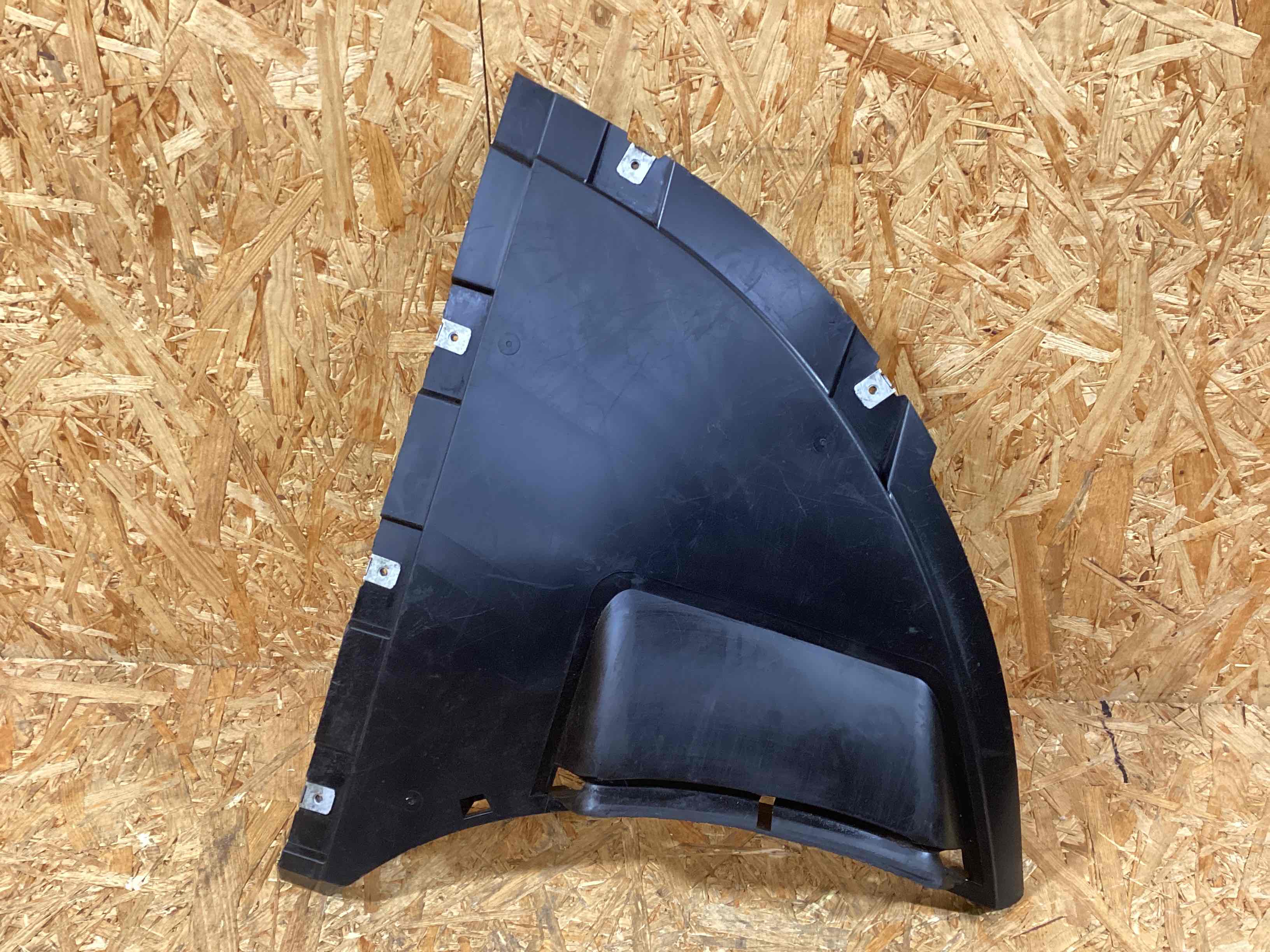 Защита арок передняя левая (подкрылок) Porsche Taycan 290126-119