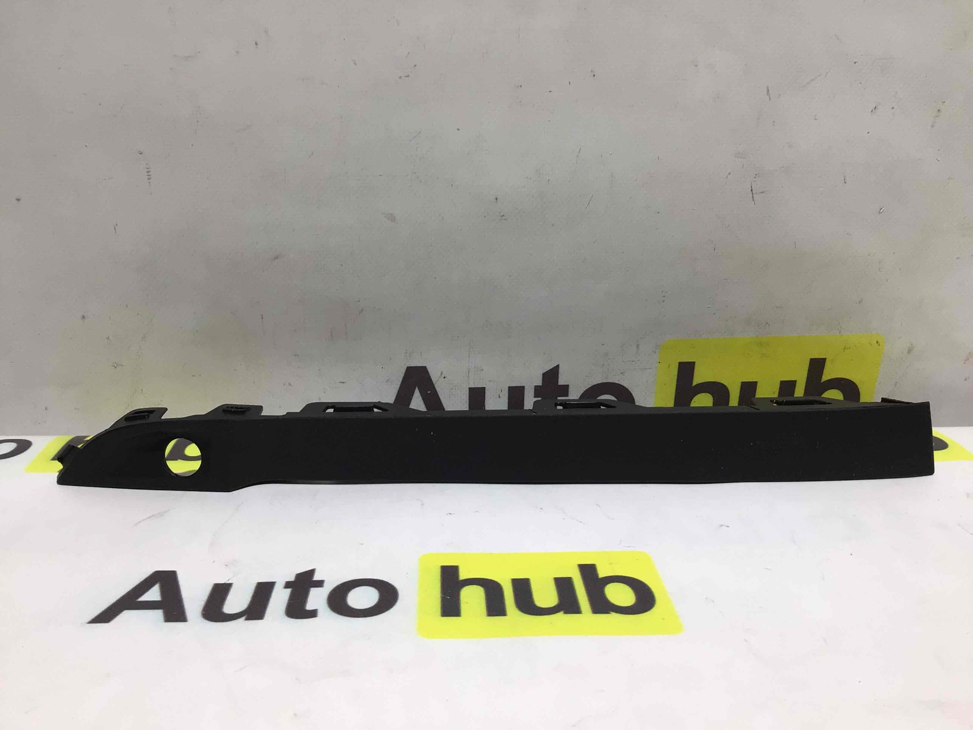 Заглушка, вставка (решетка) в бампер Porsche Macan 280426-019