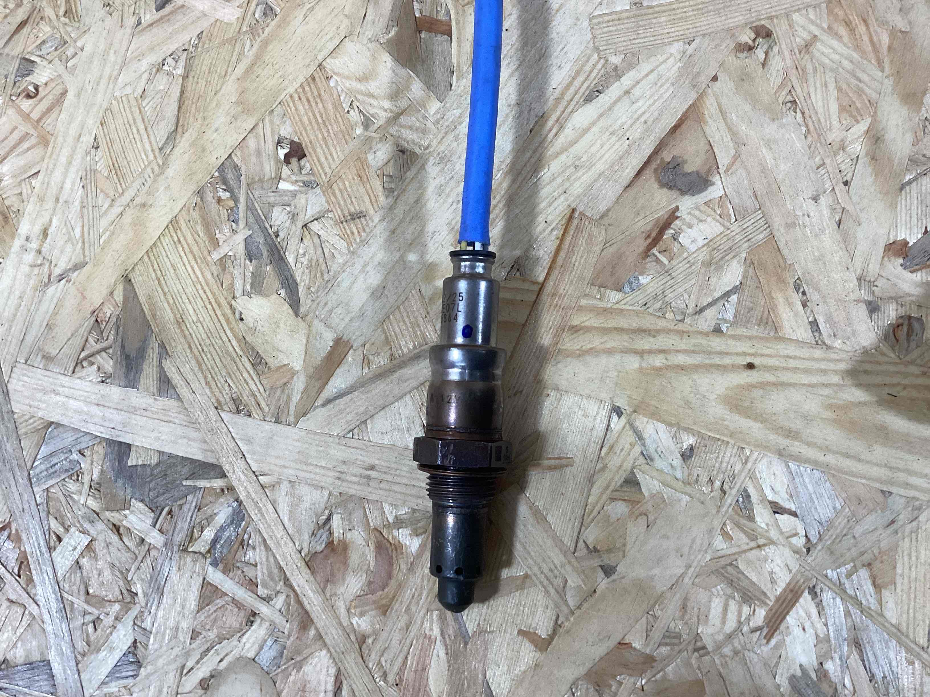 Лямбда-зонд Porsche 911 290426-111