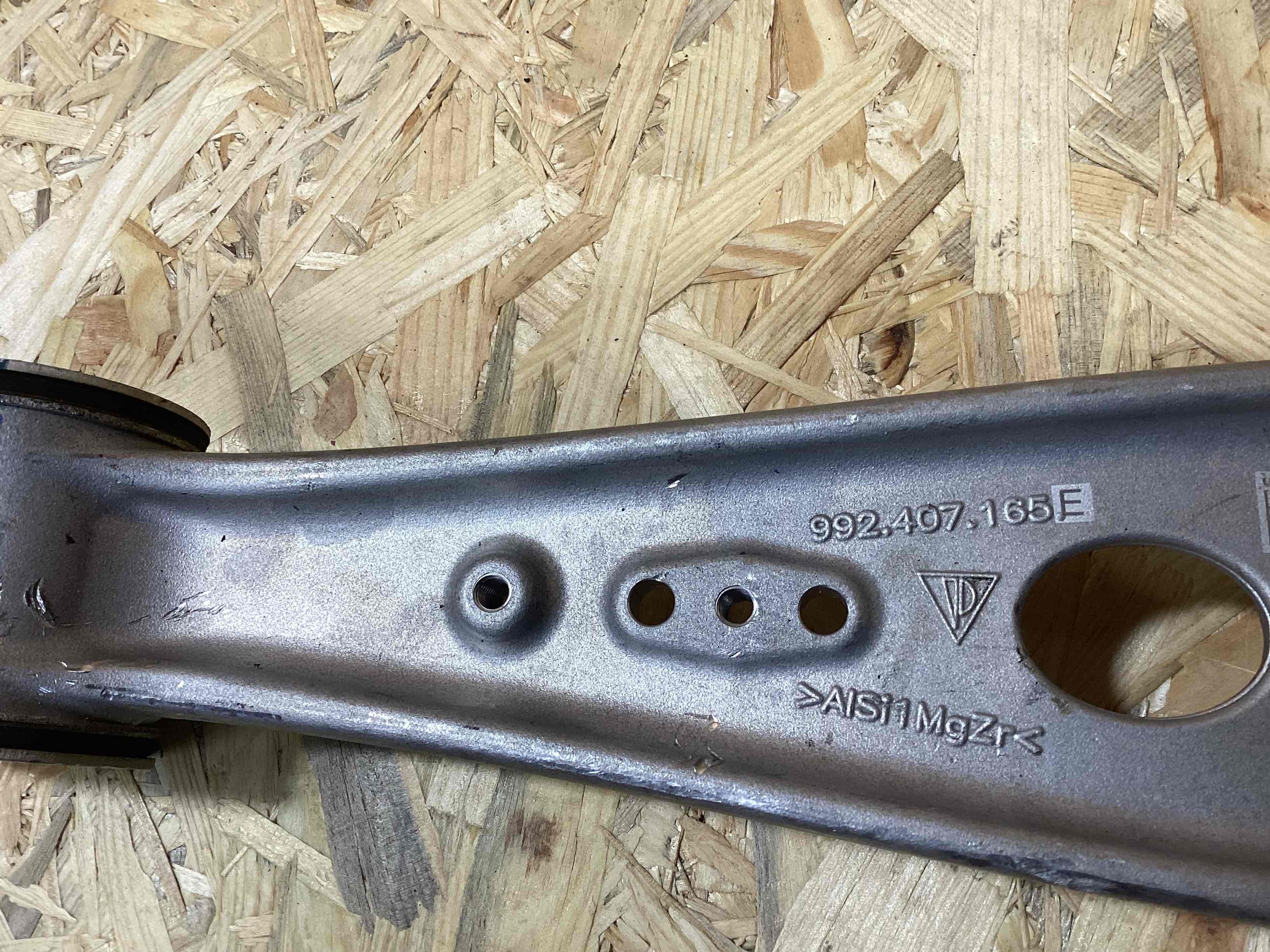 Рычаг передний Porsche 911 290426-130