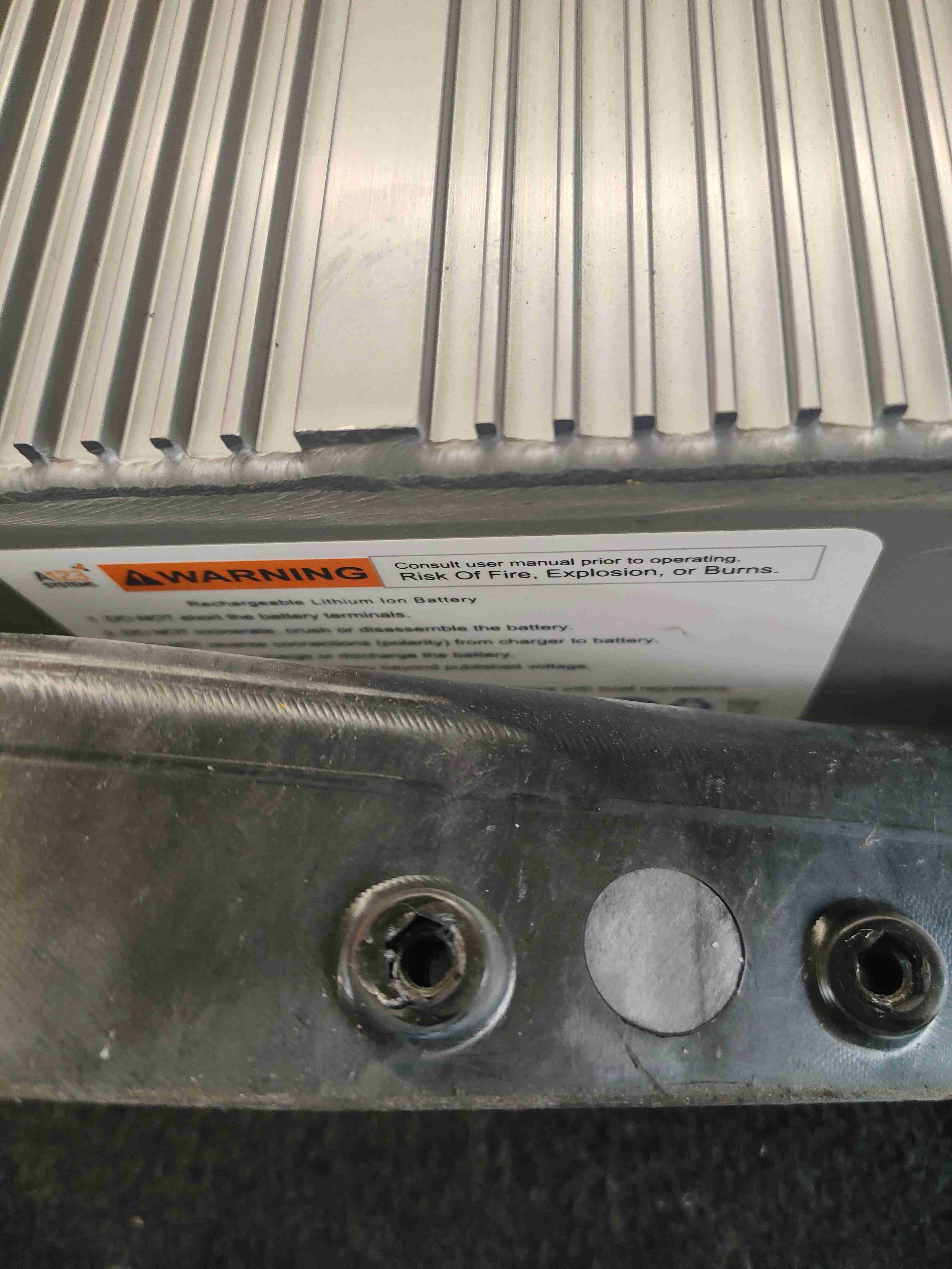 Аккумуляторная батарея, конвертор, проводка, крепление и др. Land Rover Discovery Sport L550 290723-109