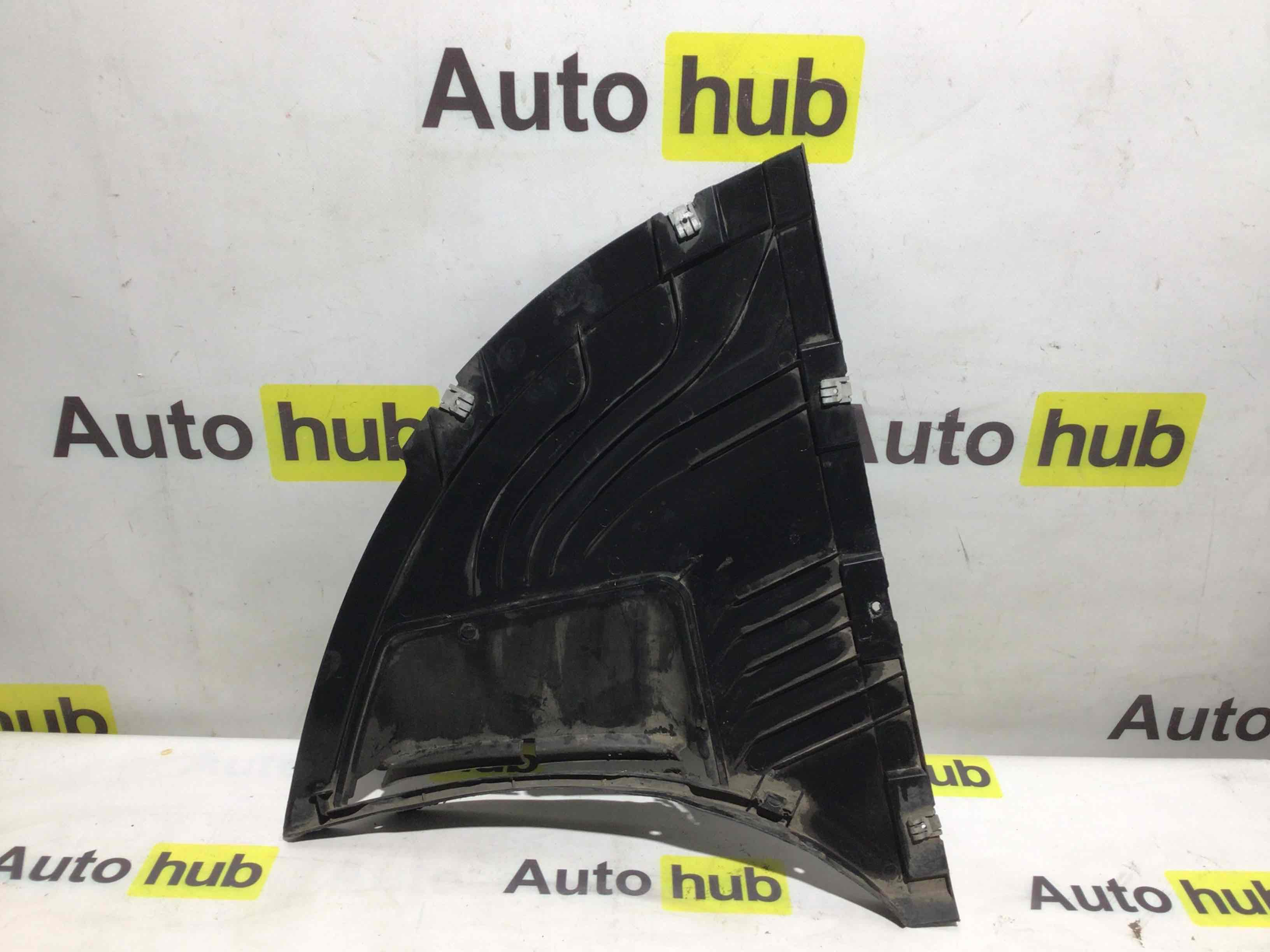 Защита арок передняя левая (подкрылок) Porsche Taycan 290925-007