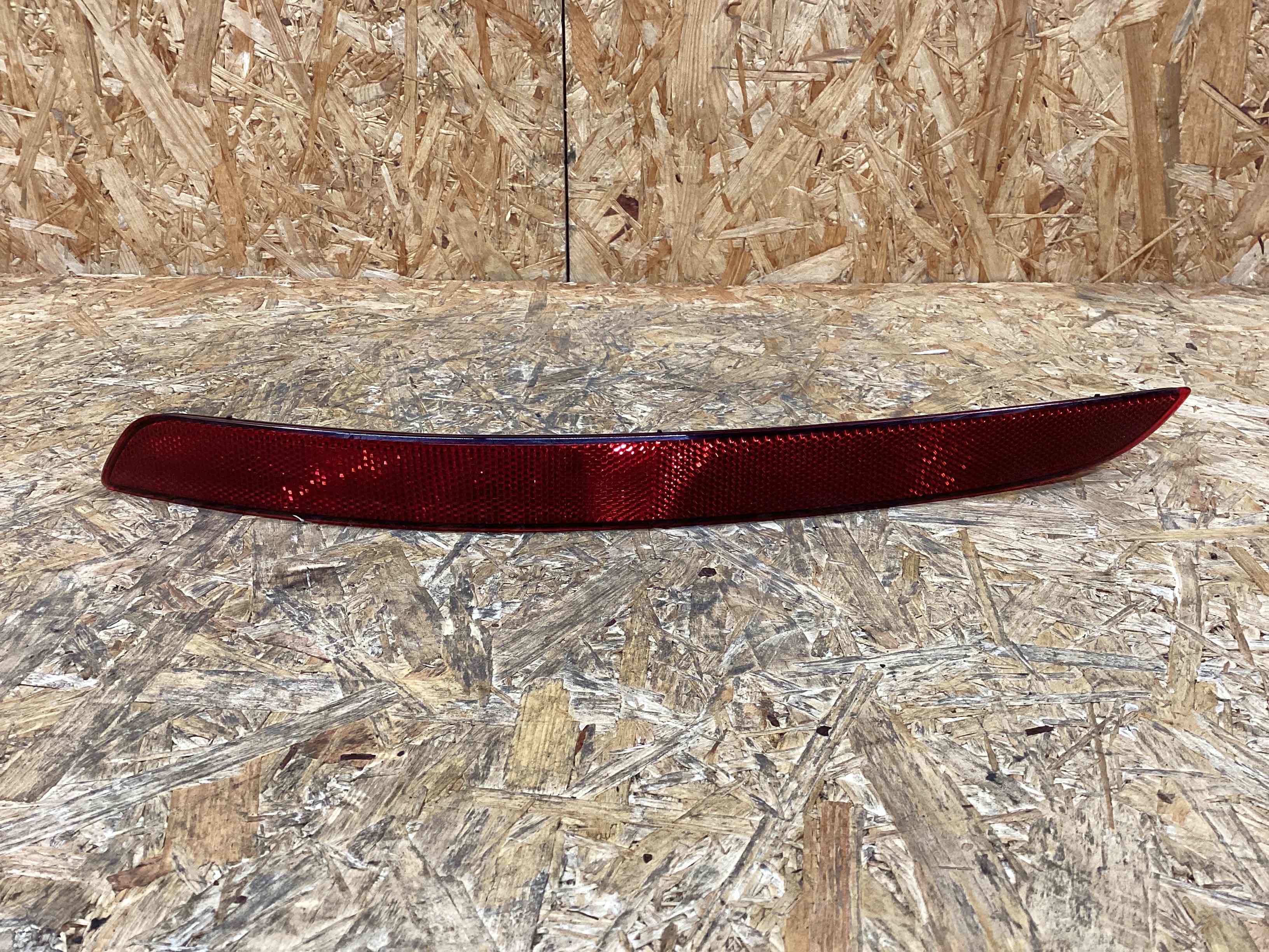 Фонарь задний левый Porsche 911 291025-105