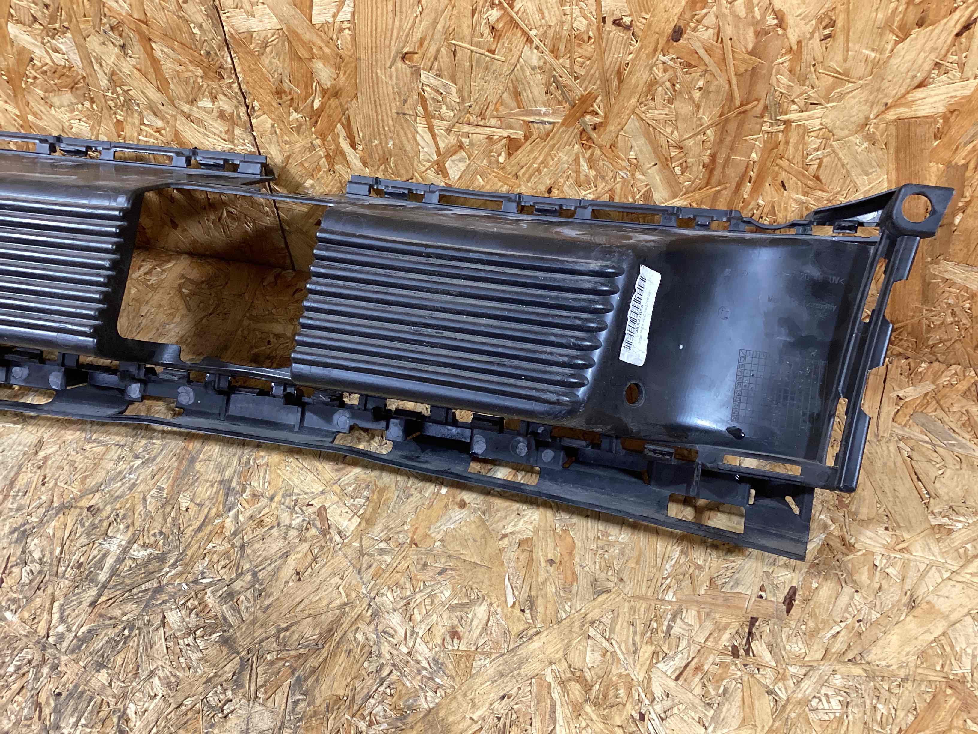 Заглушка, вставка (решетка) в бампер Porsche 911 291025-118