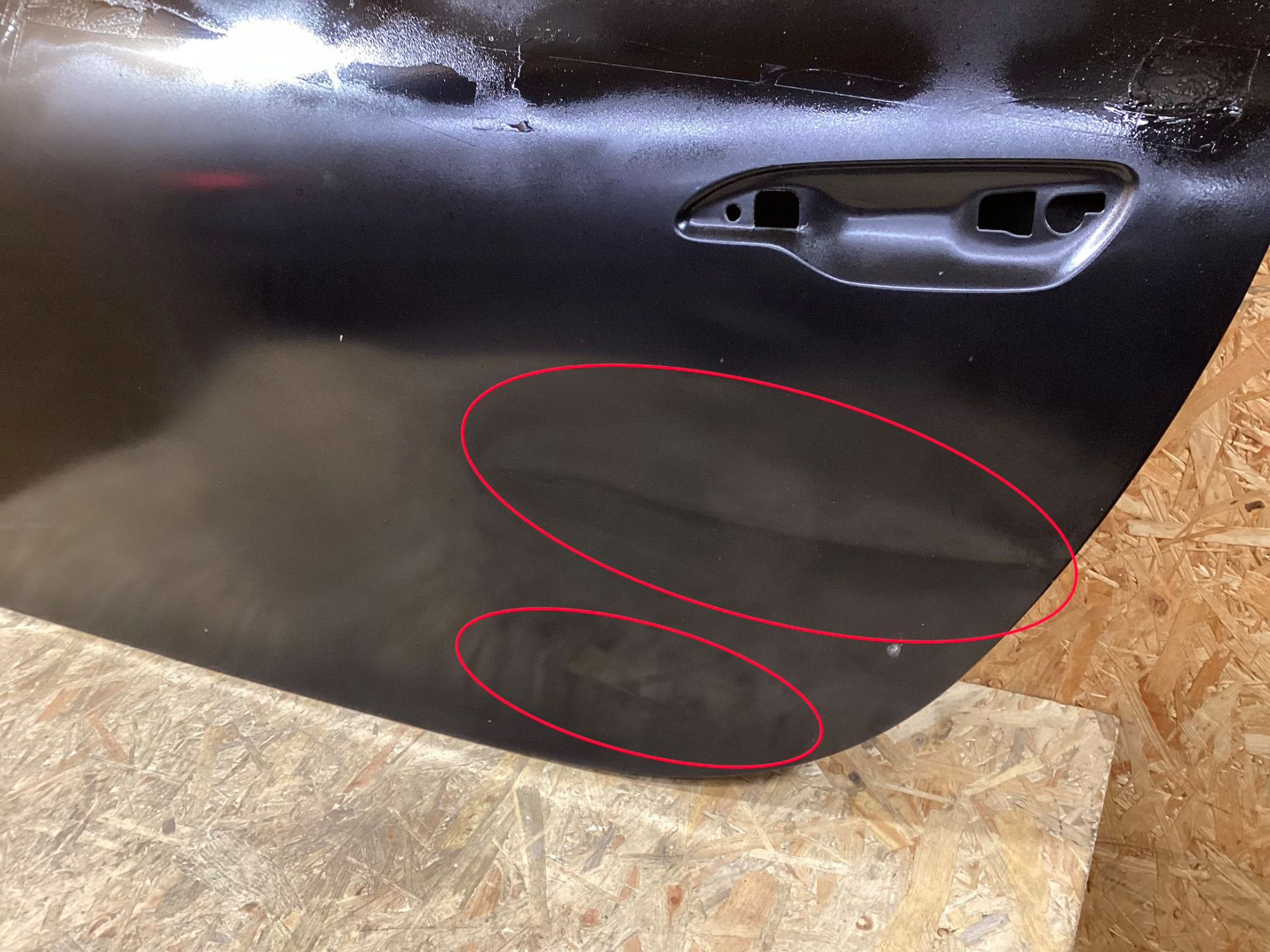 Двері передні ліві Porsche 911 291026-109
