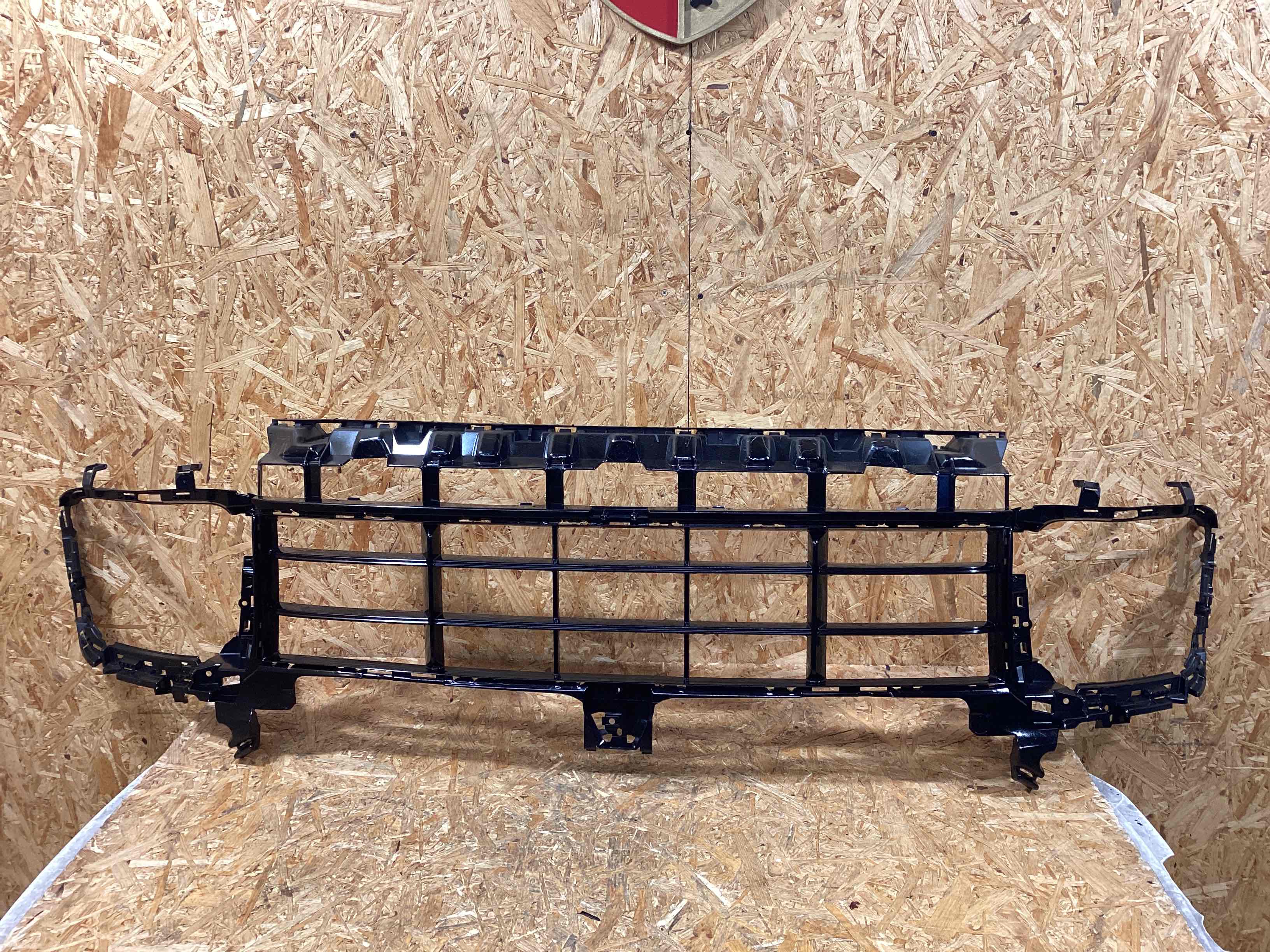 Заглушка, вставка (решетка) в бампер Porsche Cayenne 291225-101