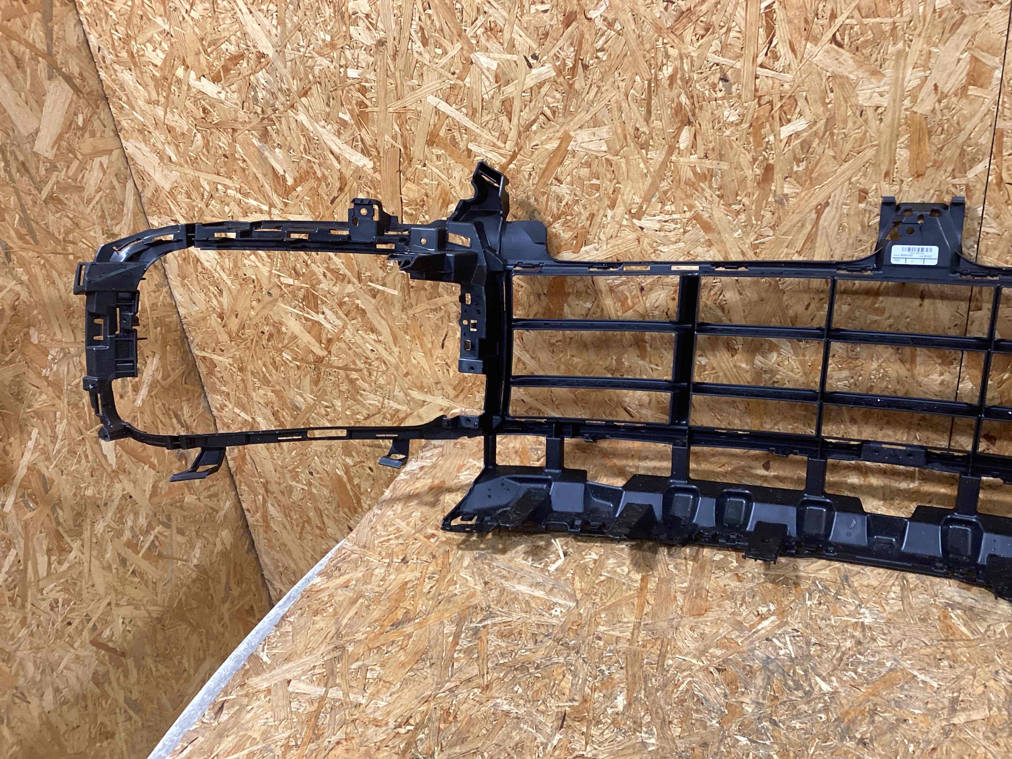 Заглушка, вставка (решетка) в бампер Porsche Cayenne 291225-104