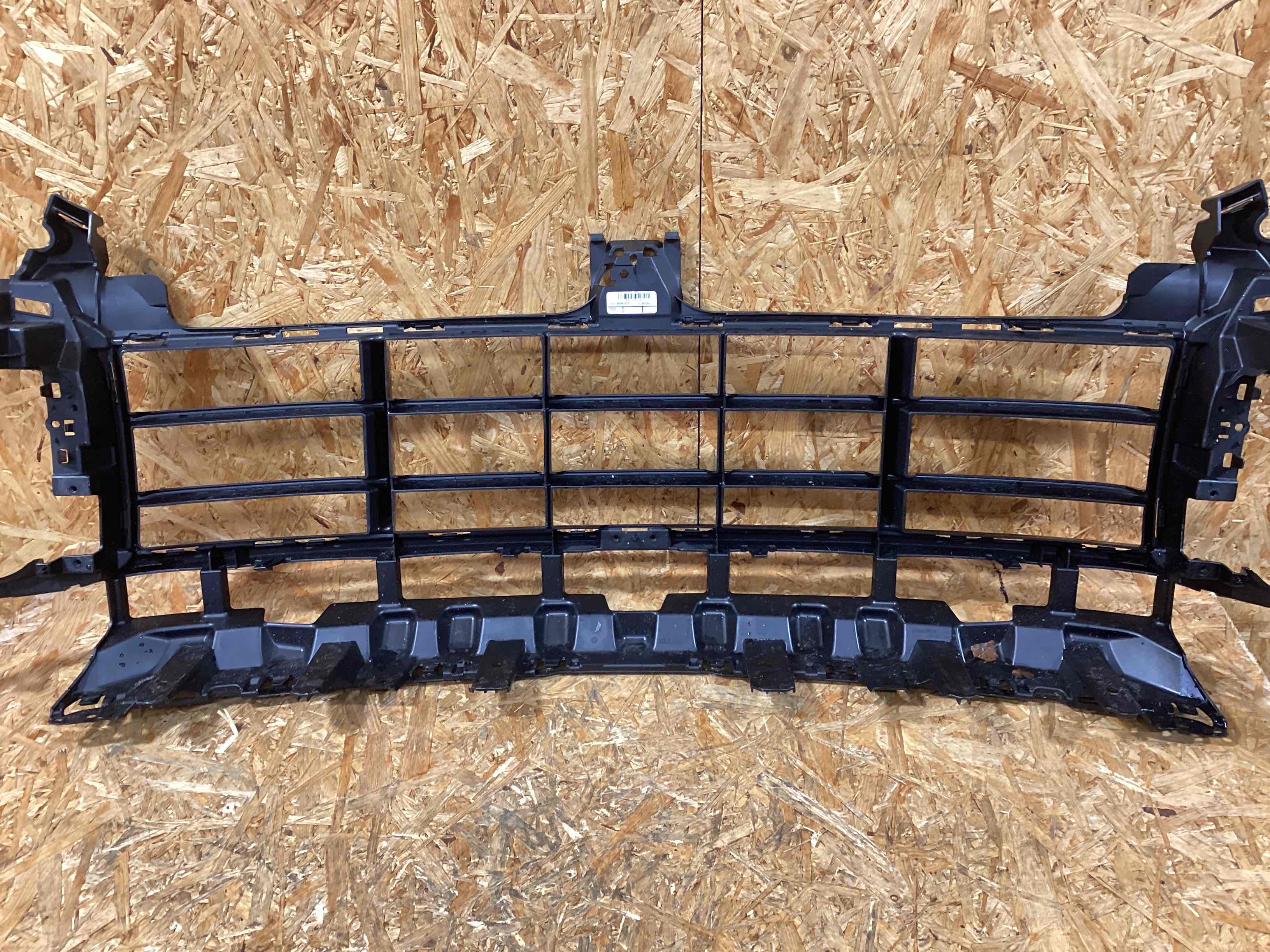 Заглушка, вставка (решетка) в бампер Porsche Cayenne 291225-104