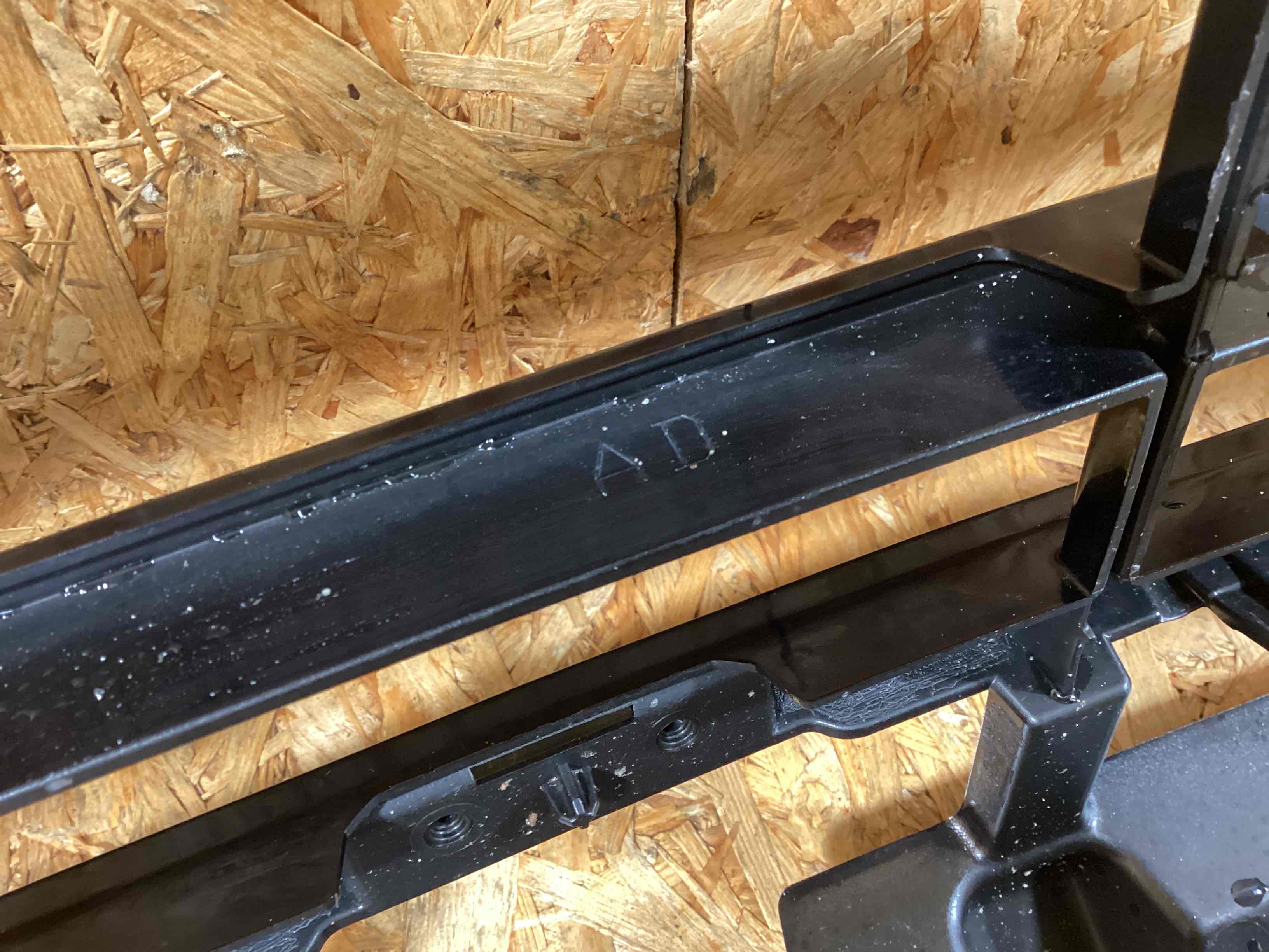 Заглушка, вставка (решетка) в бампер Porsche Cayenne 291225-104