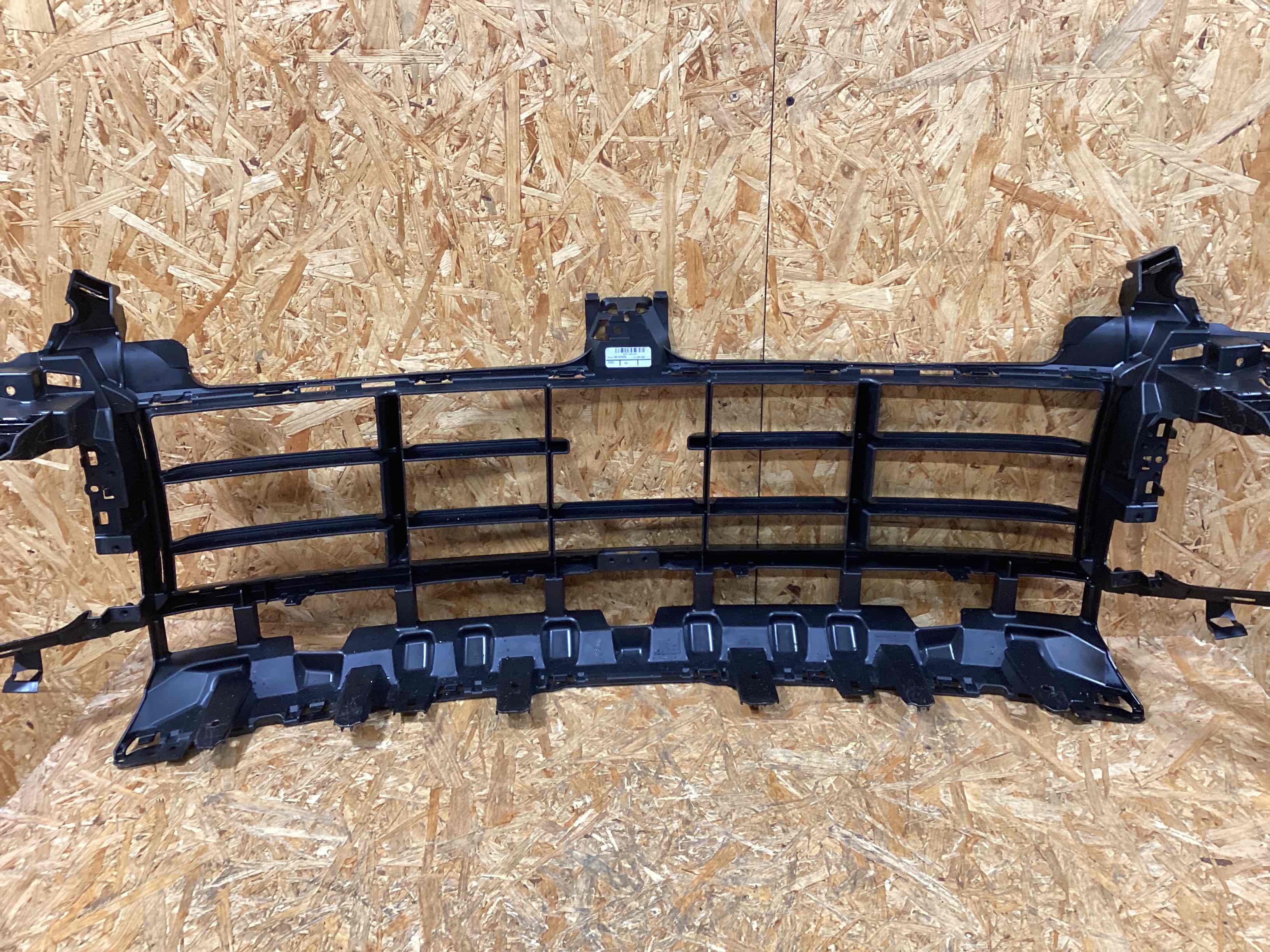 Заглушка, вставка (решетка) в бампер Porsche Cayenne 291225-106