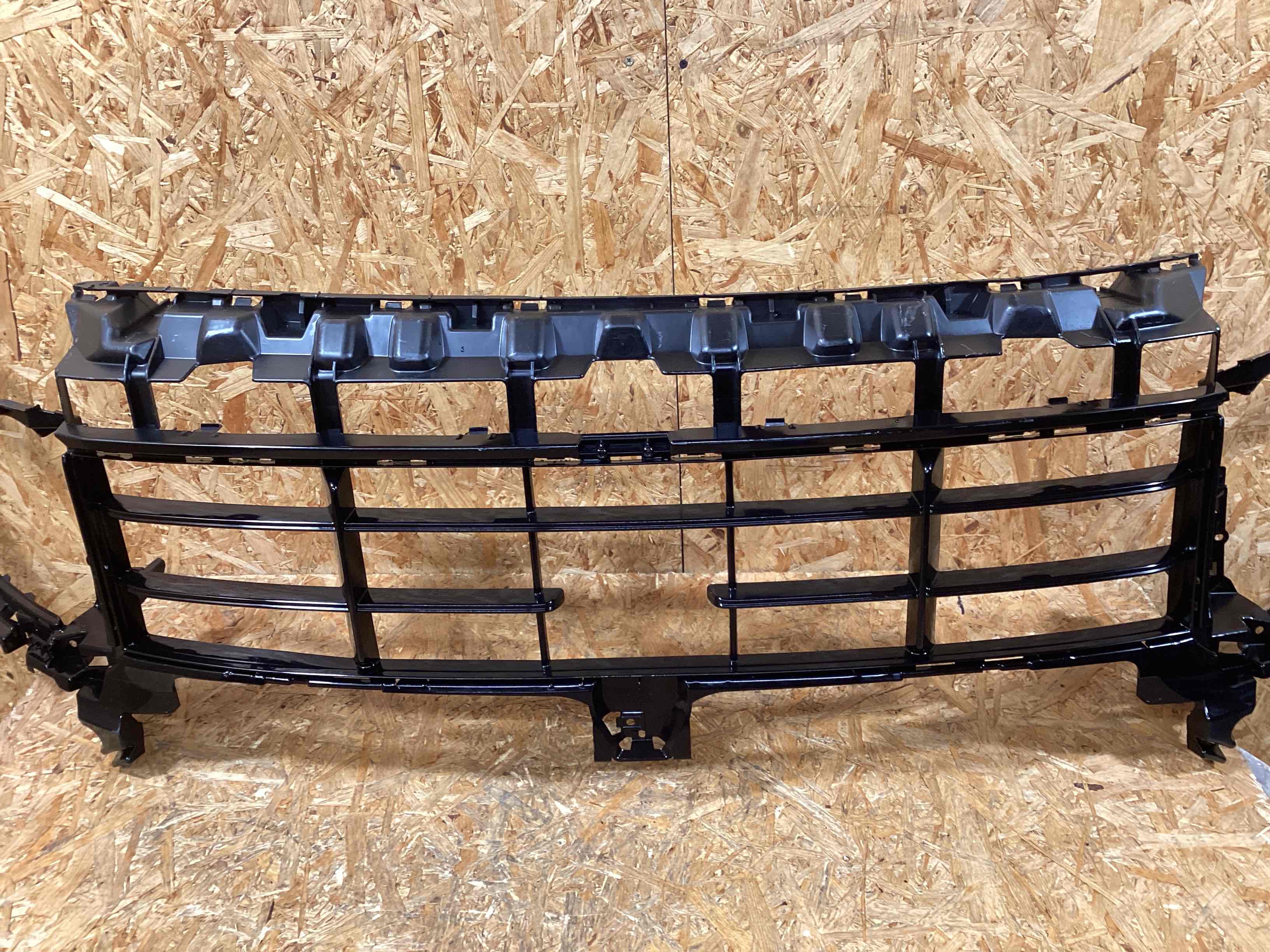 Заглушка, вставка (решетка) в бампер Porsche Cayenne 291225-107