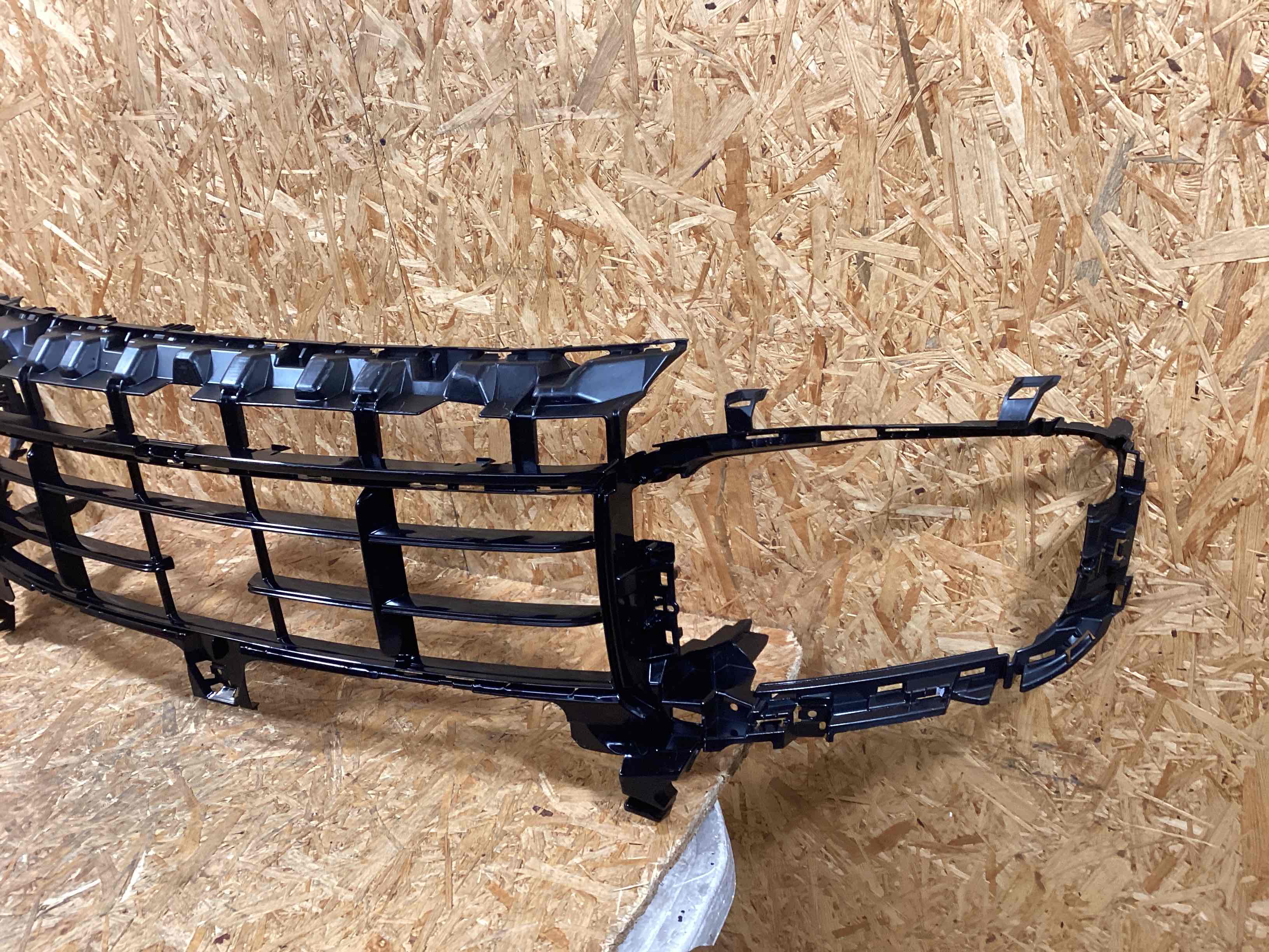 Заглушка, вставка (решетка) в бампер Porsche Cayenne 291225-107