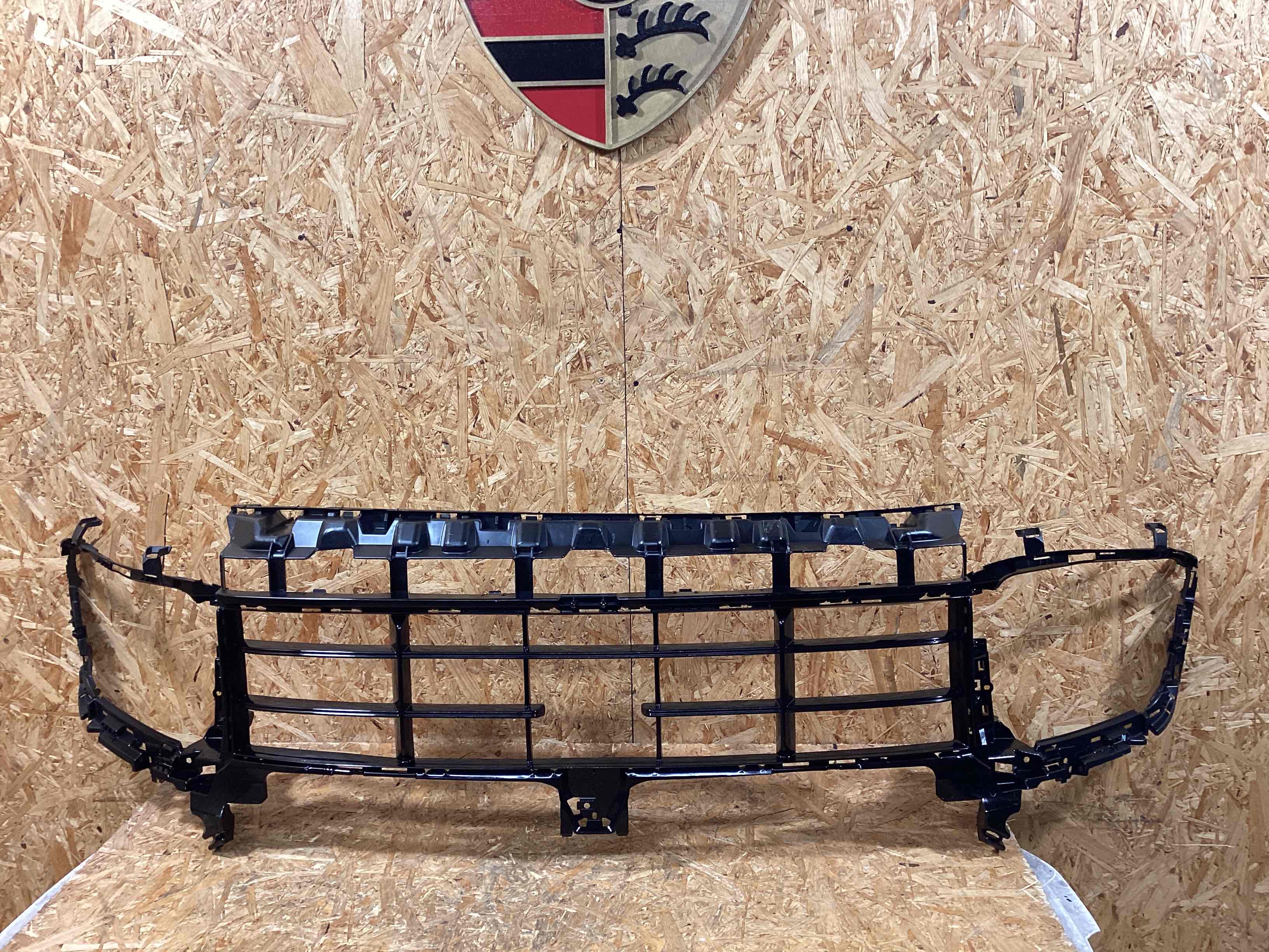 Заглушка, вставка (решетка) в бампер Porsche Cayenne 291225-107