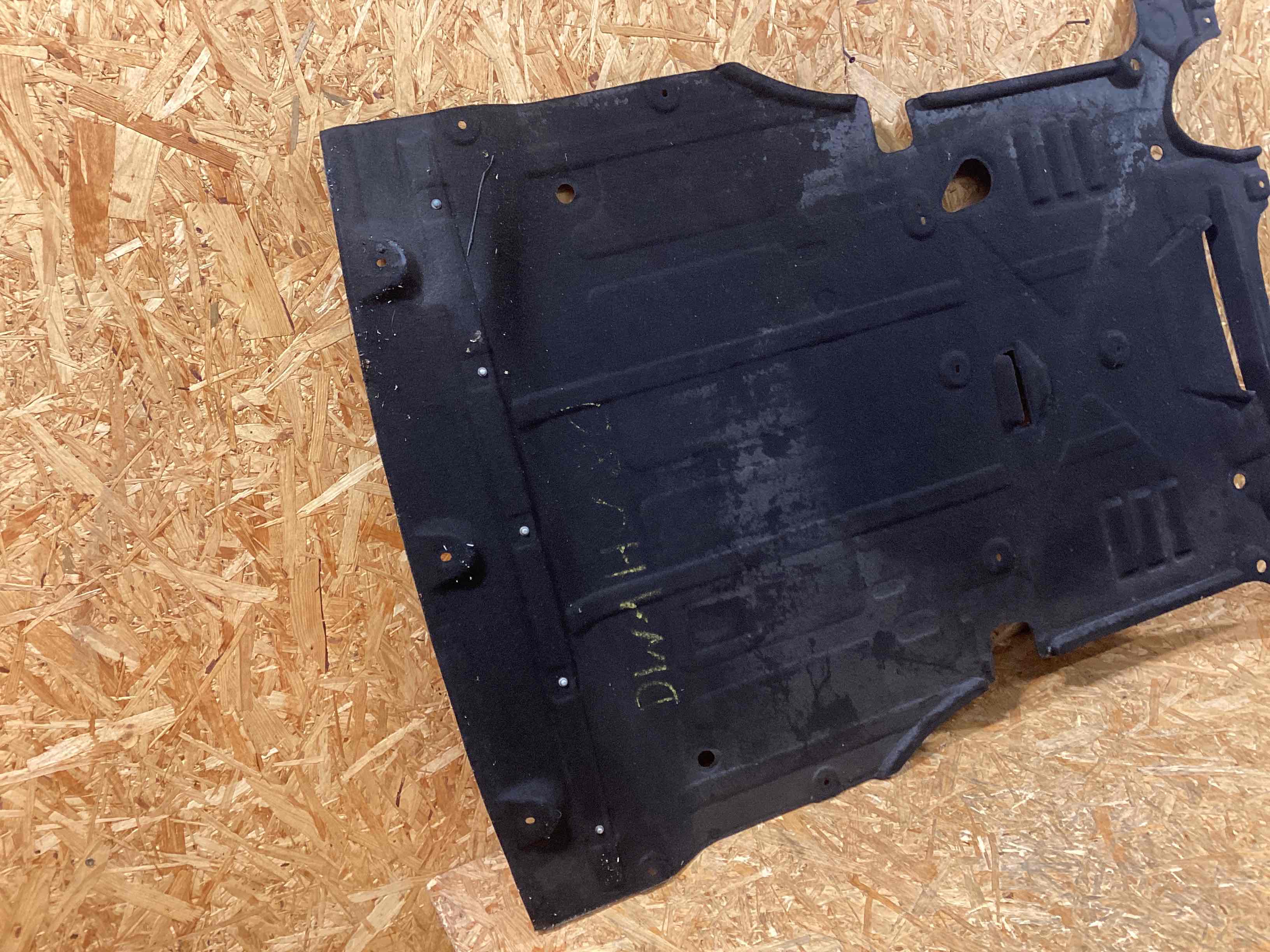 Защита днища кузова Porsche Macan 291225-108