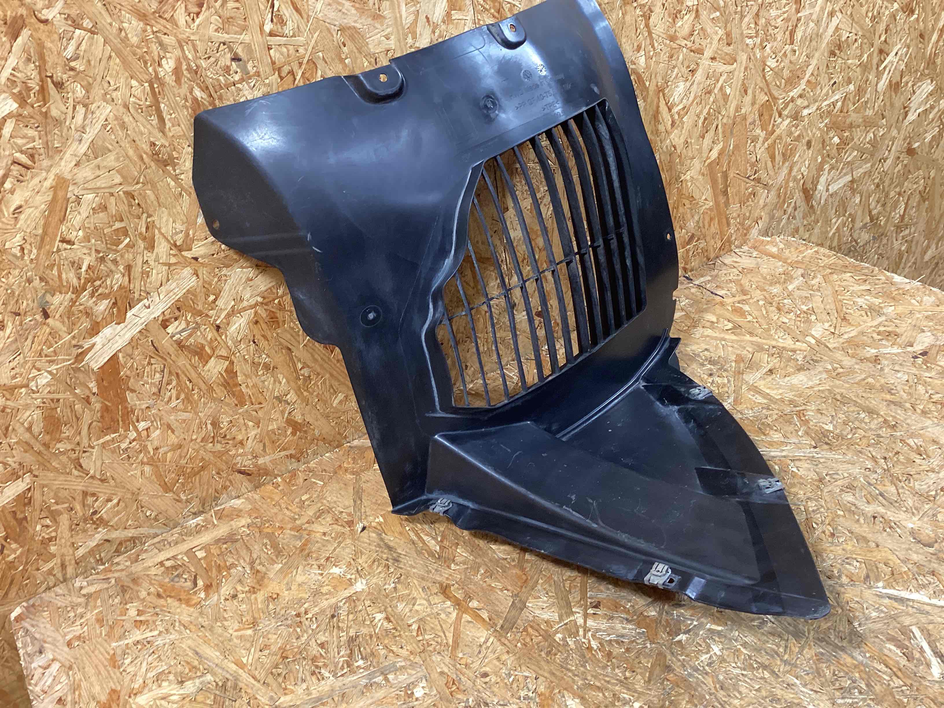 Защита арок передняя левая (подкрылок) Porsche Panamera 291225-110