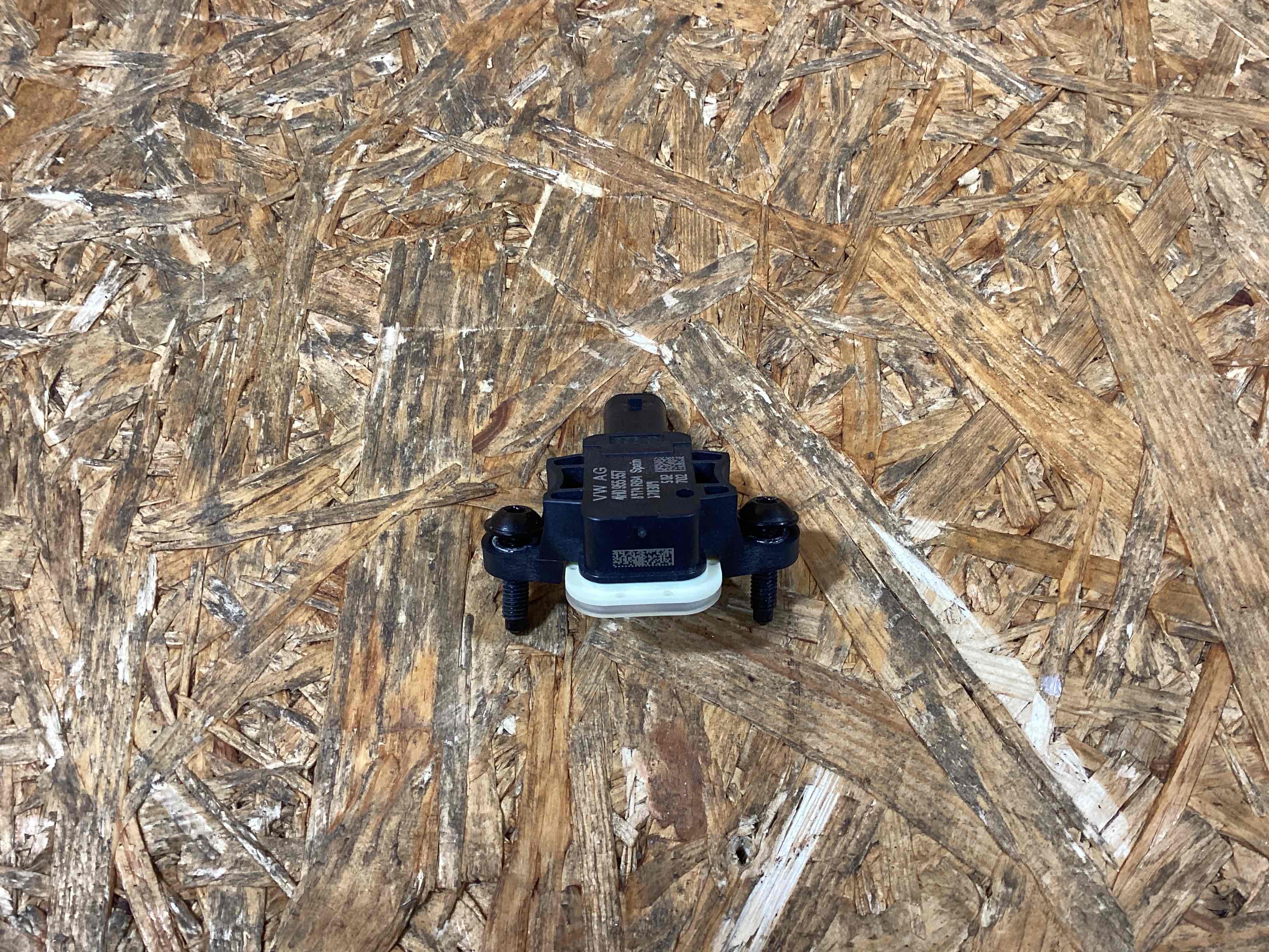 Датчик удара (Airbag), переключатель Porsche Macan 291225-114