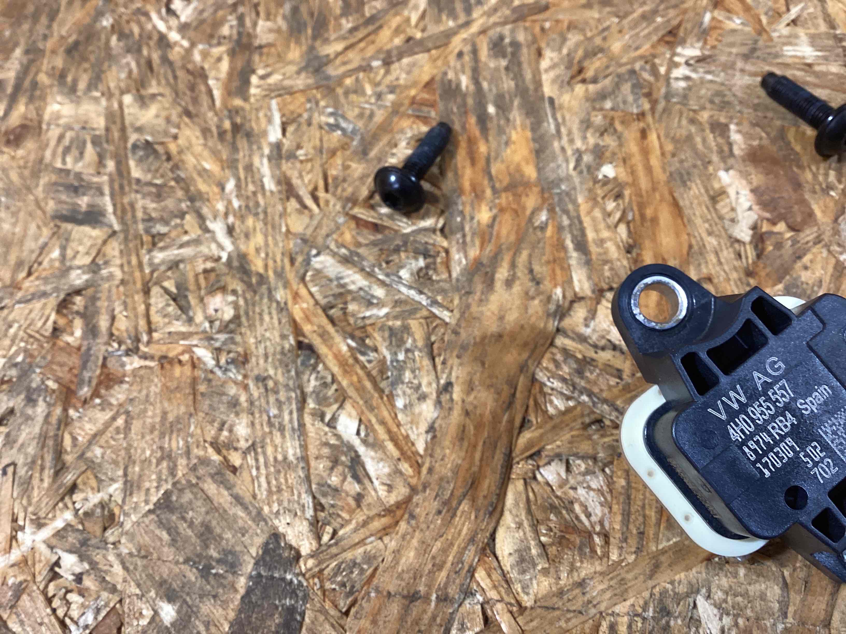 Датчик удара (Airbag), переключатель Porsche Macan 291225-114