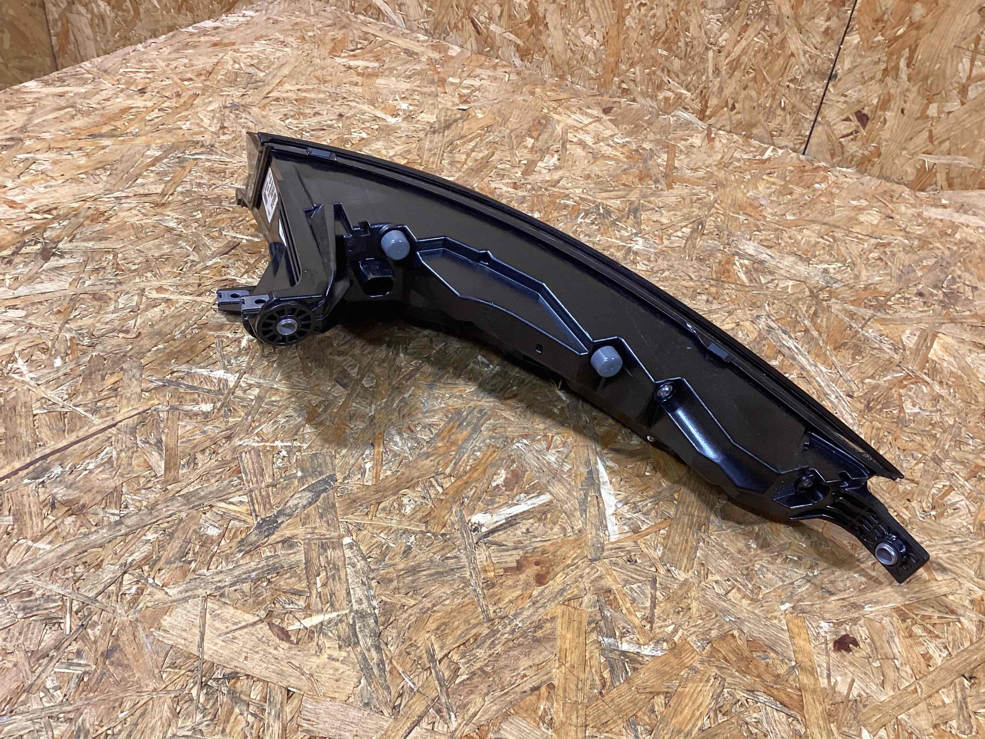 Фонарь задний левый Porsche Panamera 291225-113