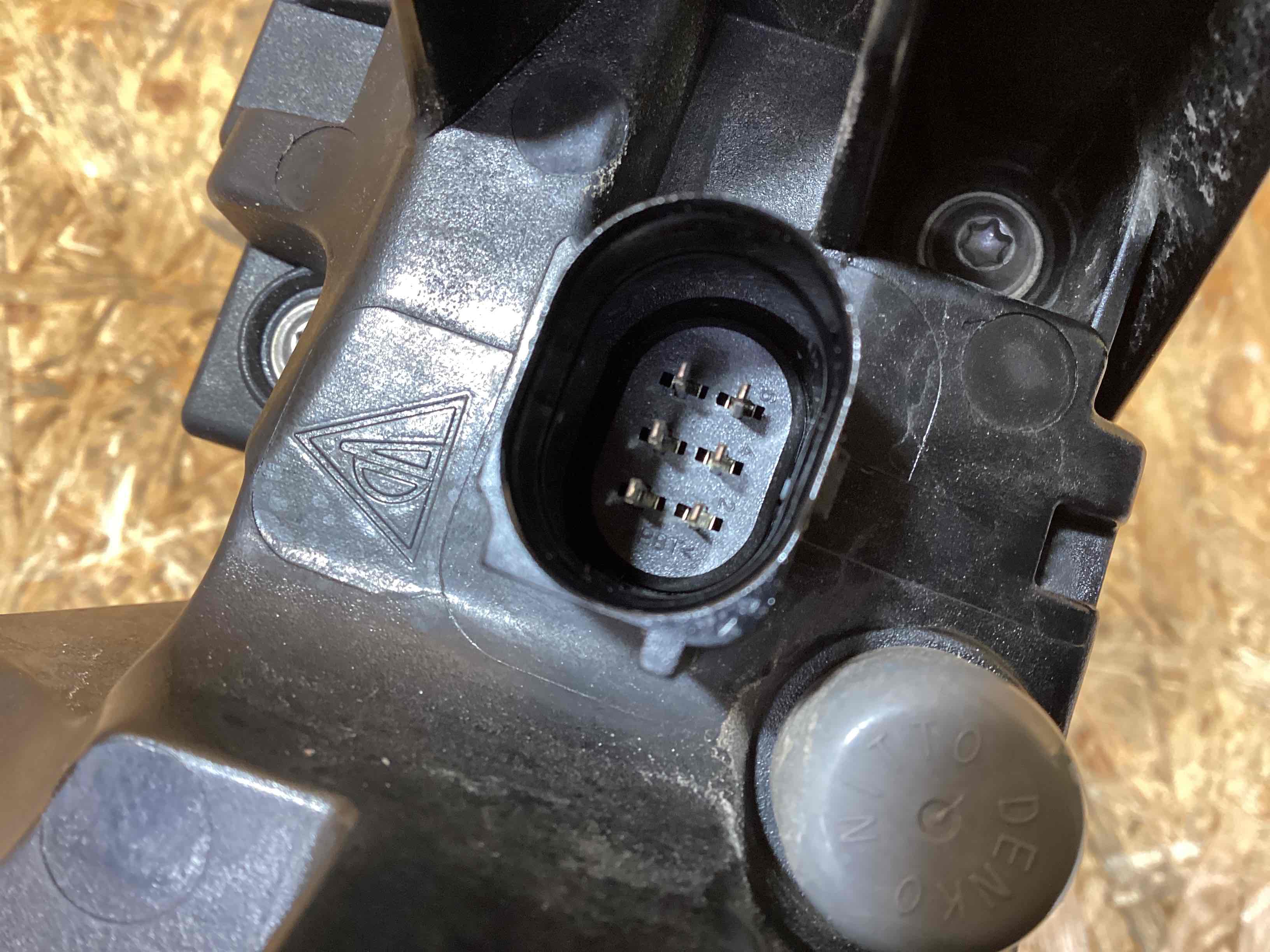 Фонарь задний левый Porsche Panamera 300126-109