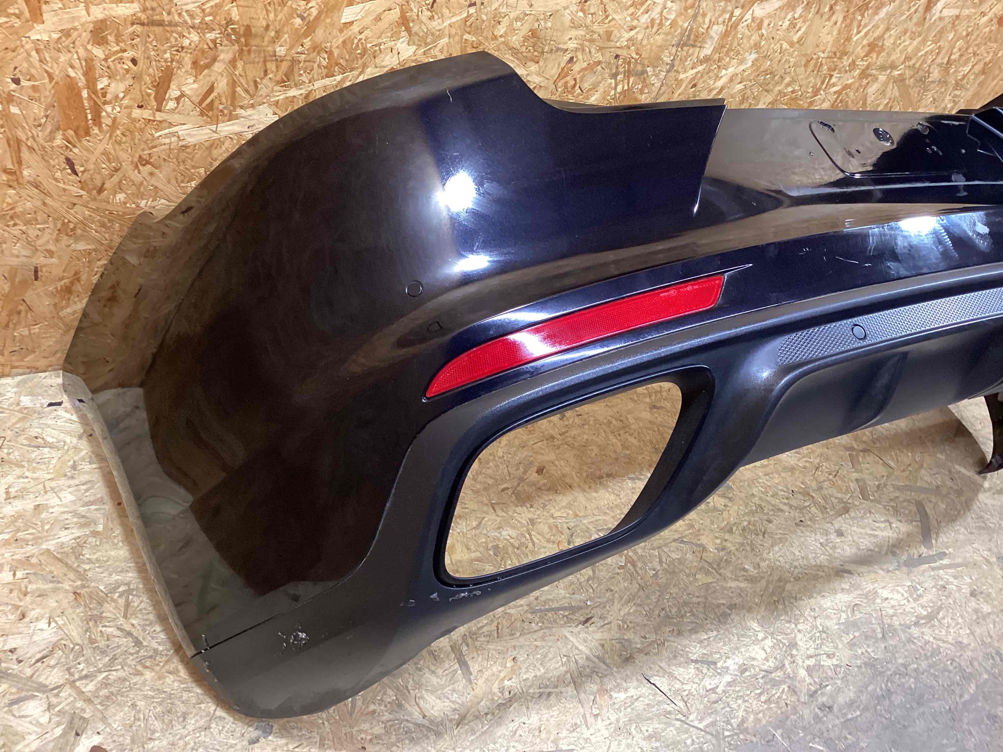 Бампер задний Porsche Panamera 300126-114