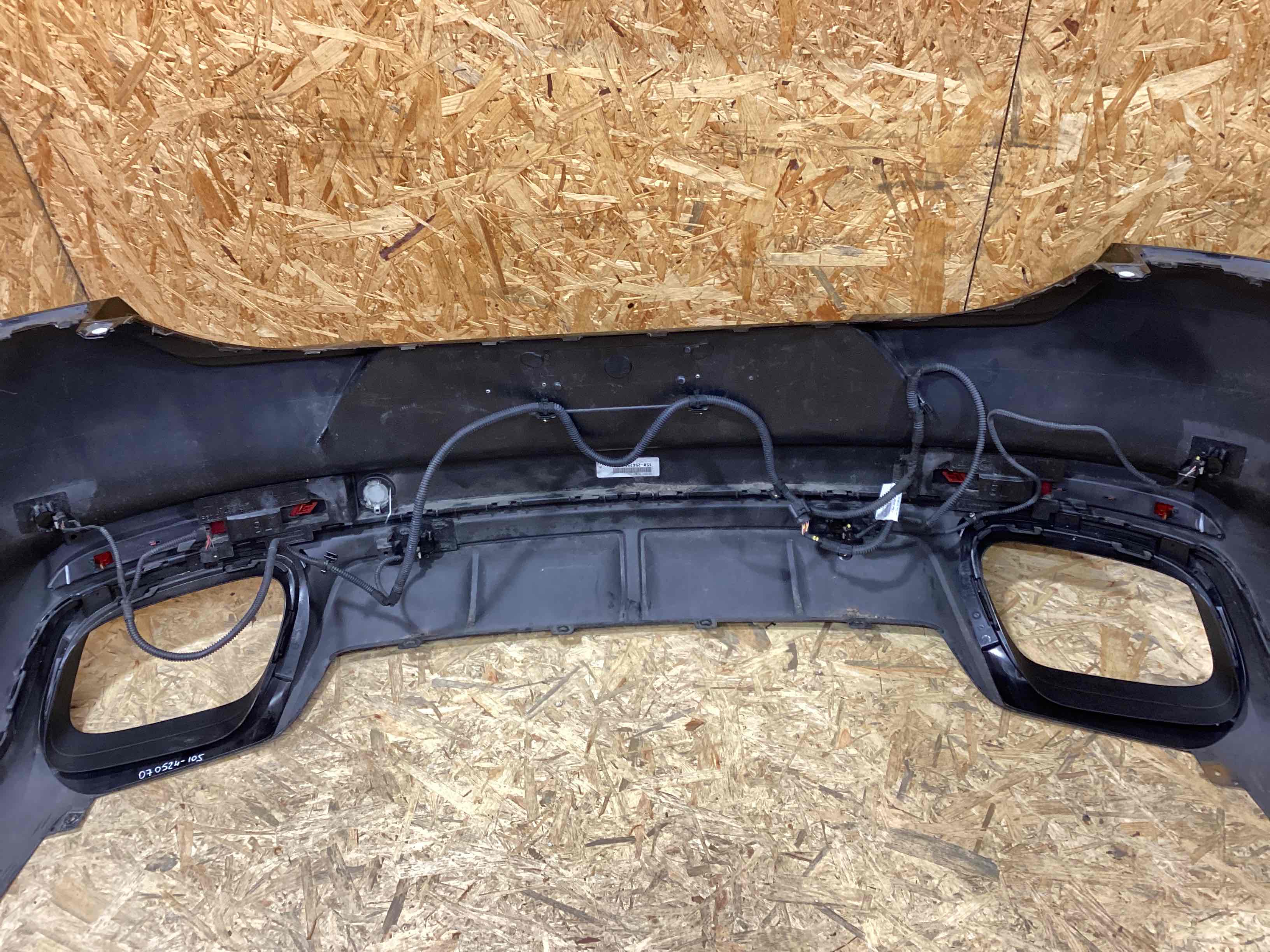 Бампер задний Porsche Panamera 300126-114