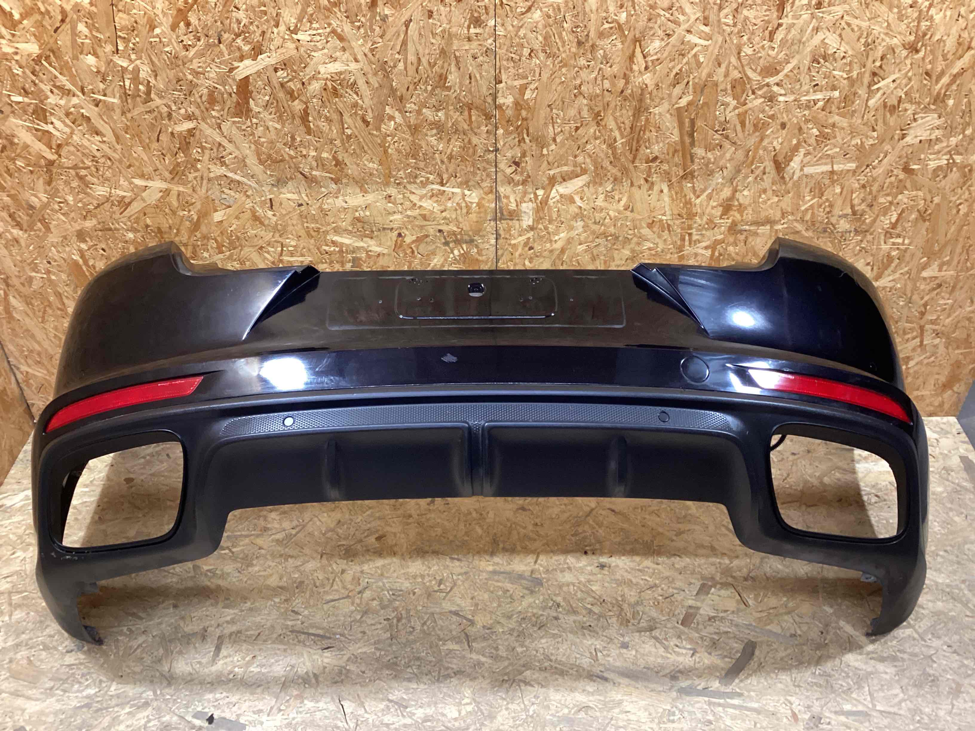 Бампер задний Porsche Panamera 300126-114