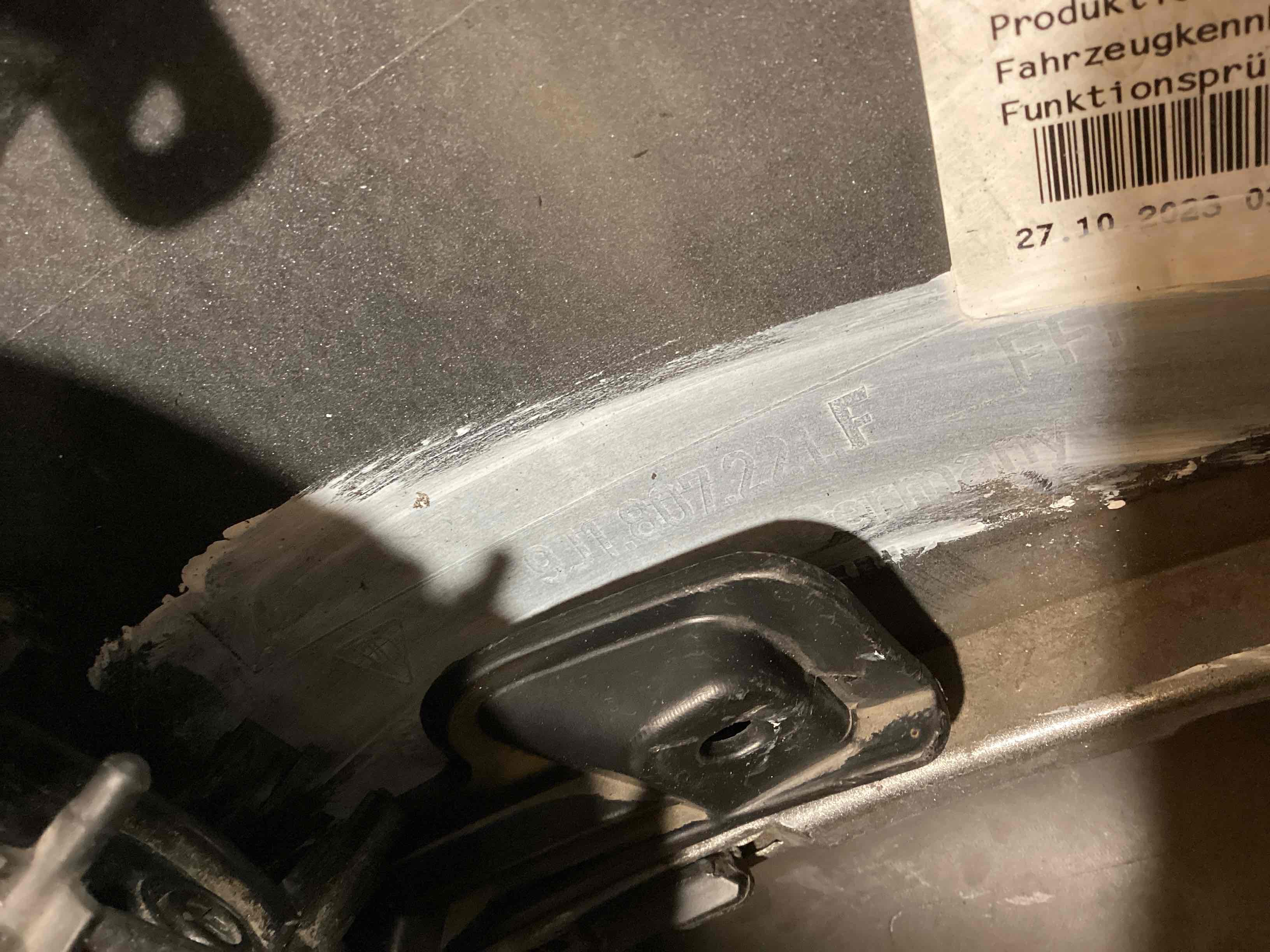 Бампер передний Porsche Taycan 300126-115