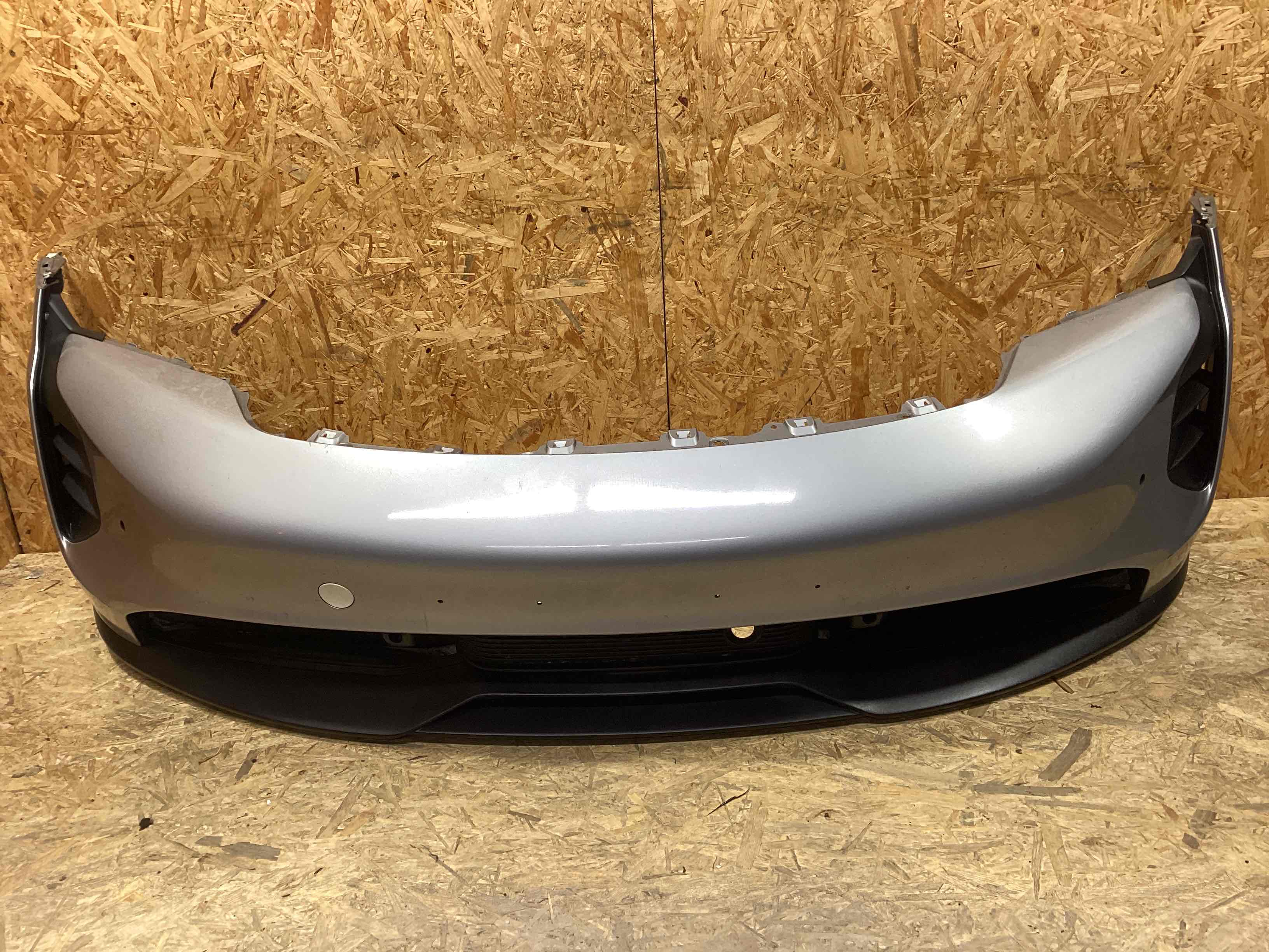 Бампер передний Porsche Taycan 300126-115