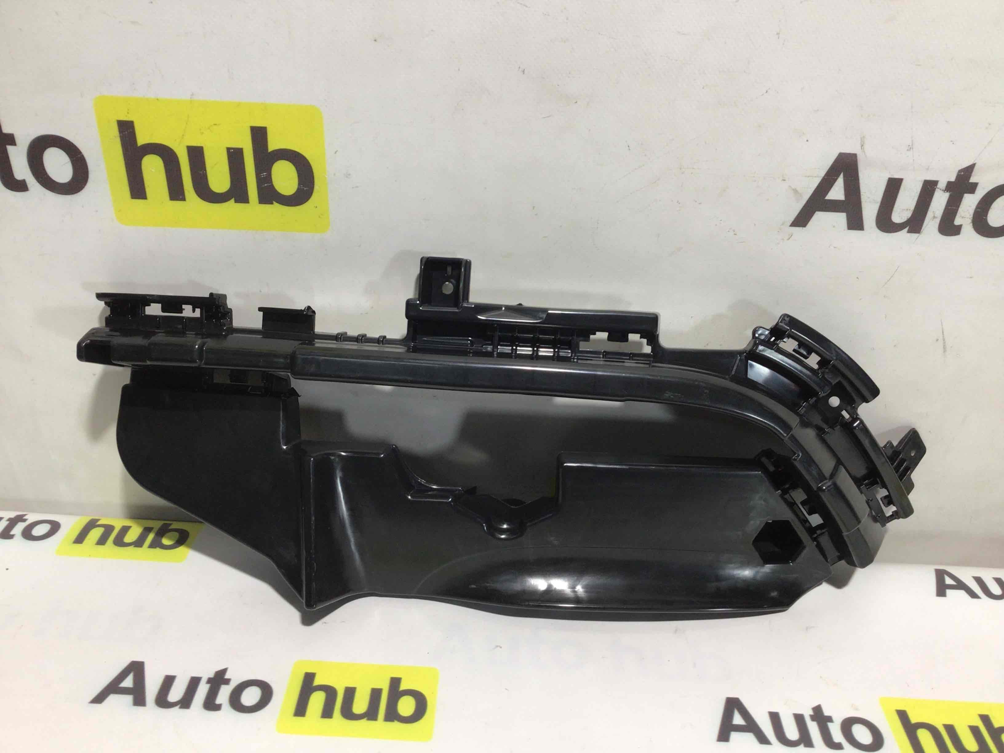 Крепление бампера Porsche Macan 300326-005