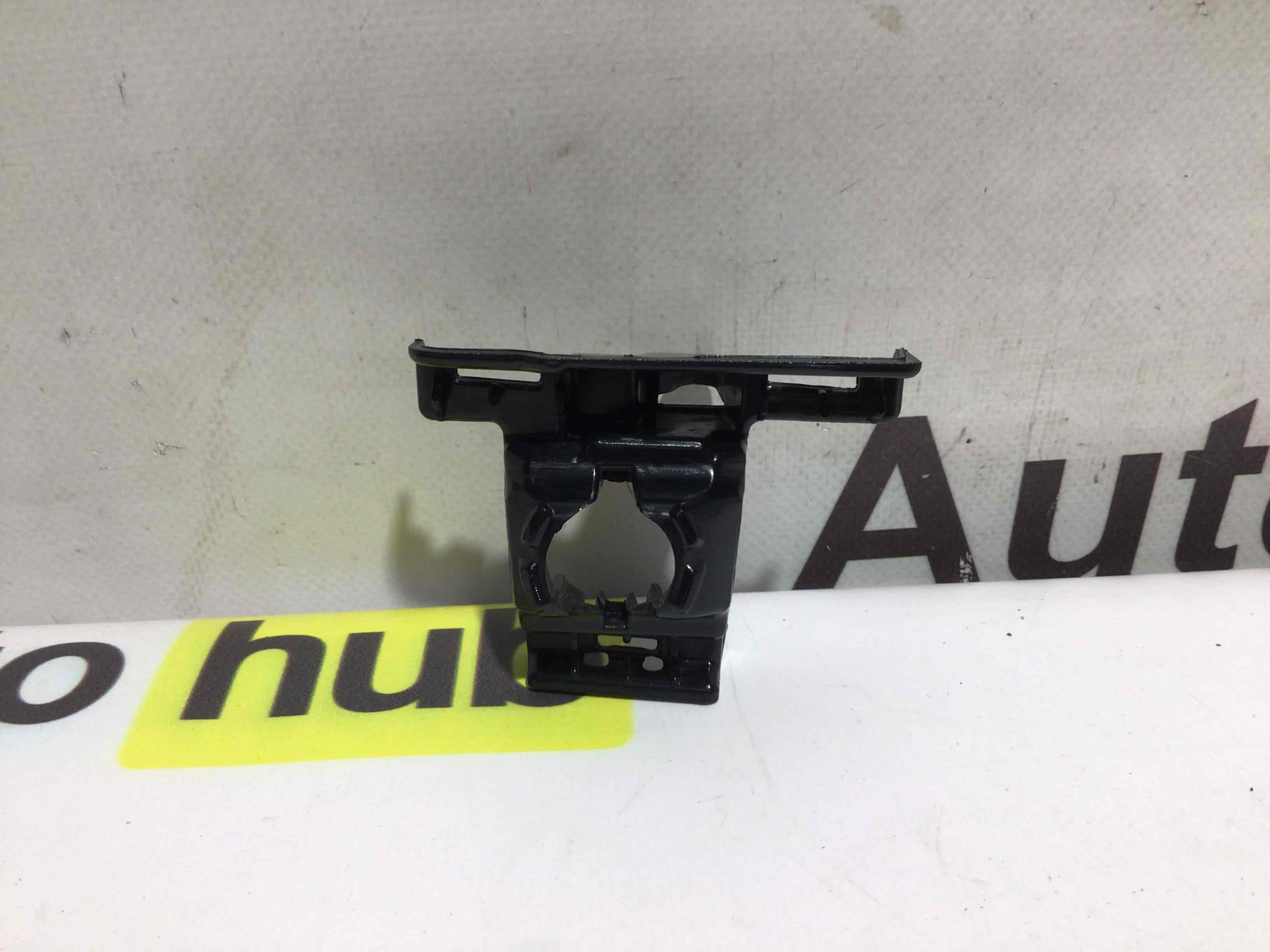 Крепление, кронштейн Porsche Macan 300326-042