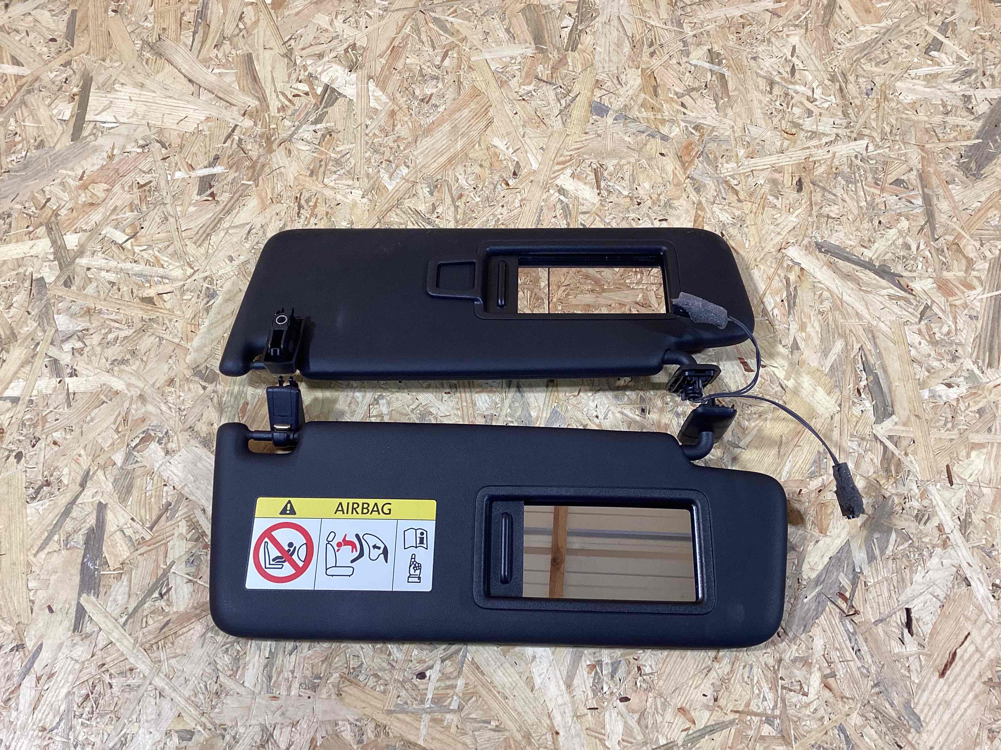 Козырек солнцезащитный Porsche Macan 300326-103