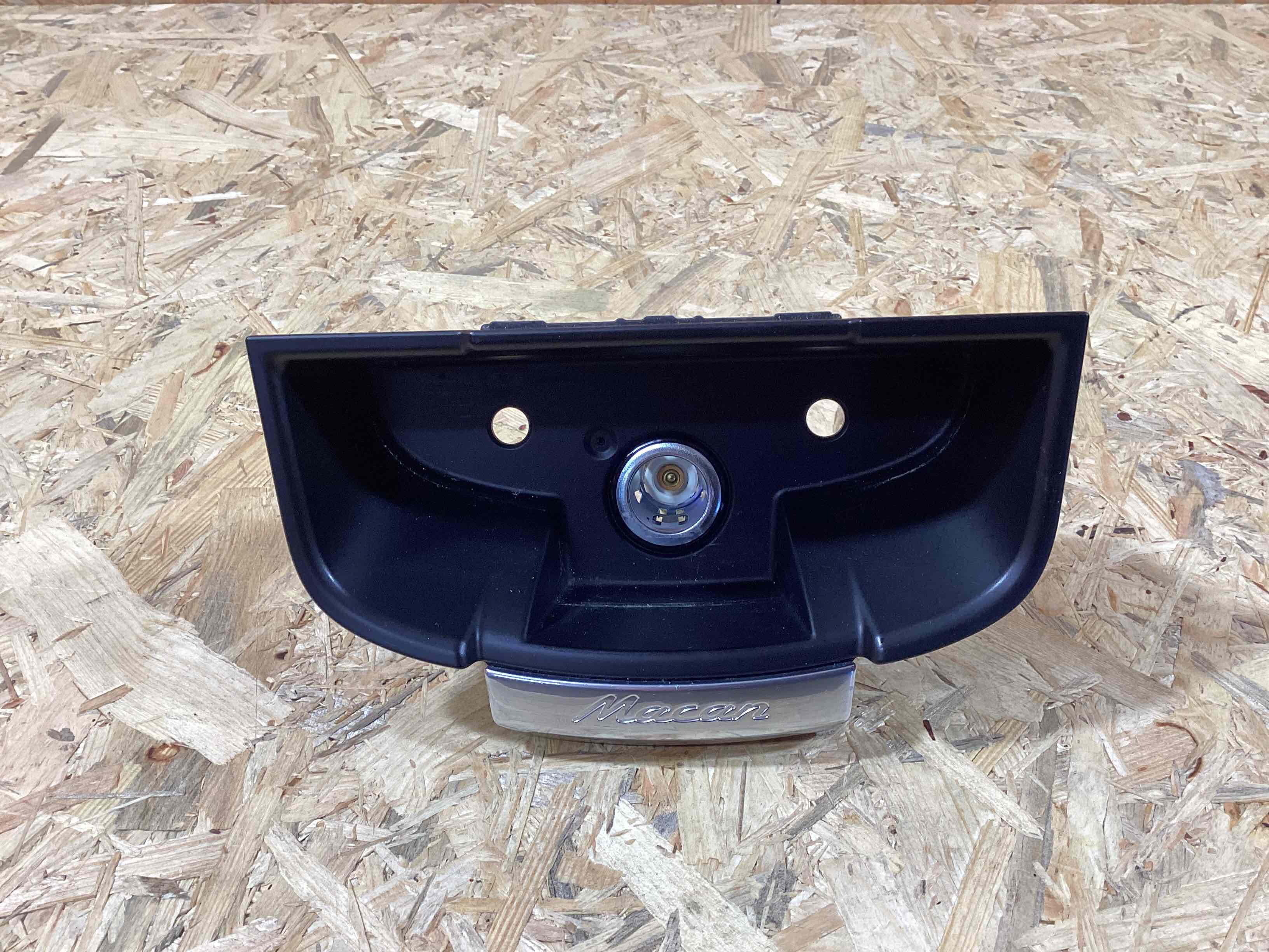 Консоль Porsche Macan 300326-108