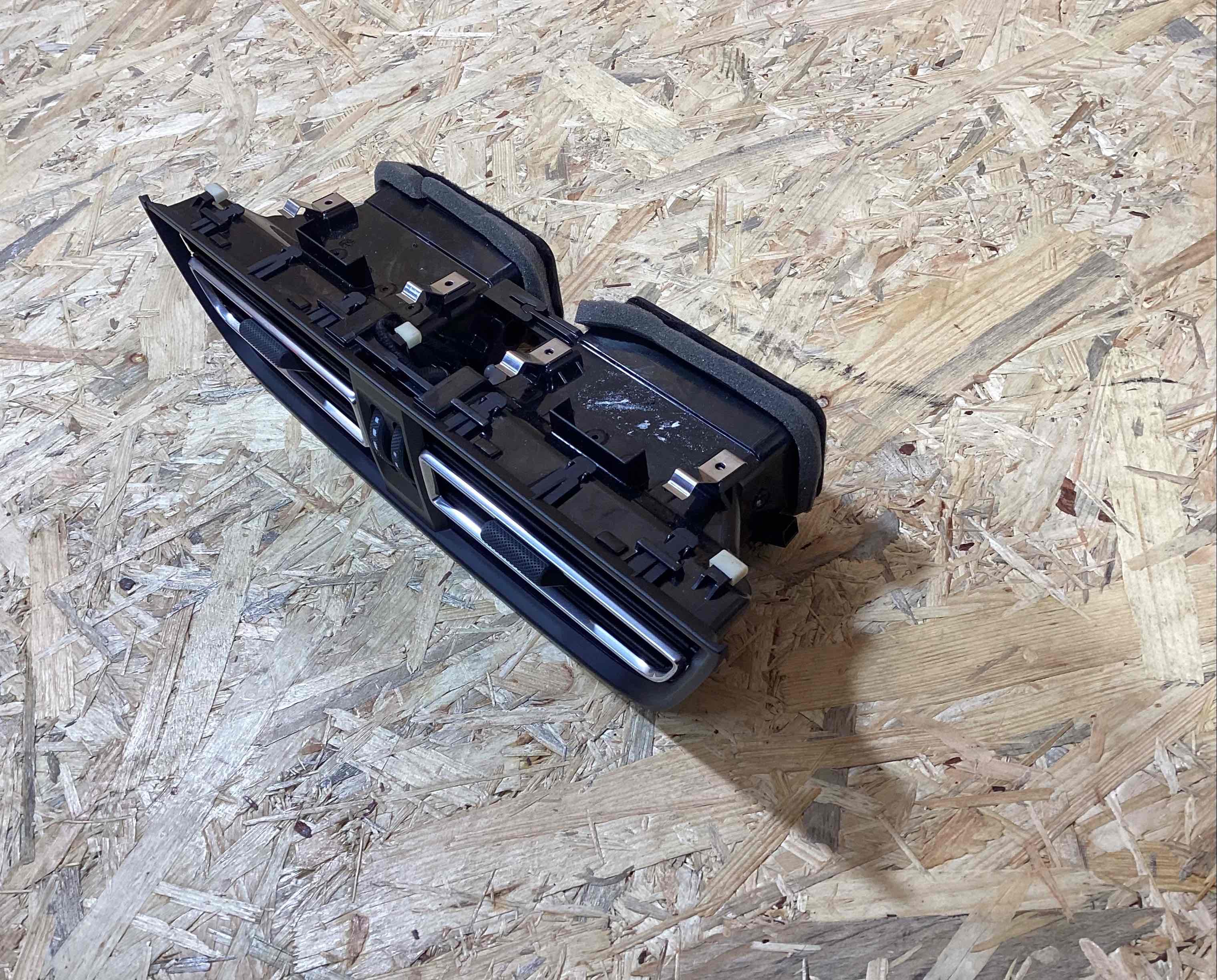 Воздуховод Porsche Macan 300326-110