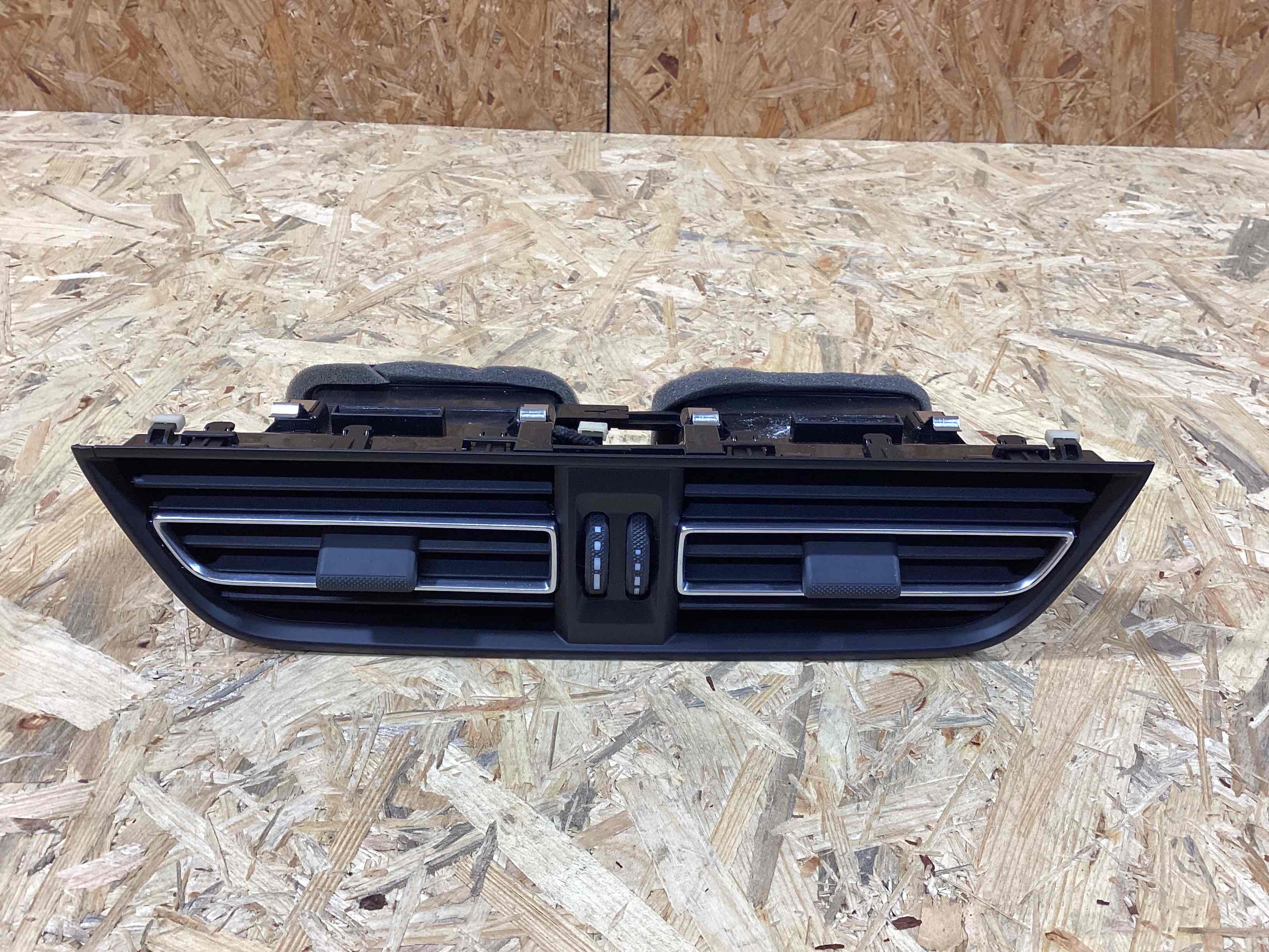 Воздуховод Porsche Macan 300326-110