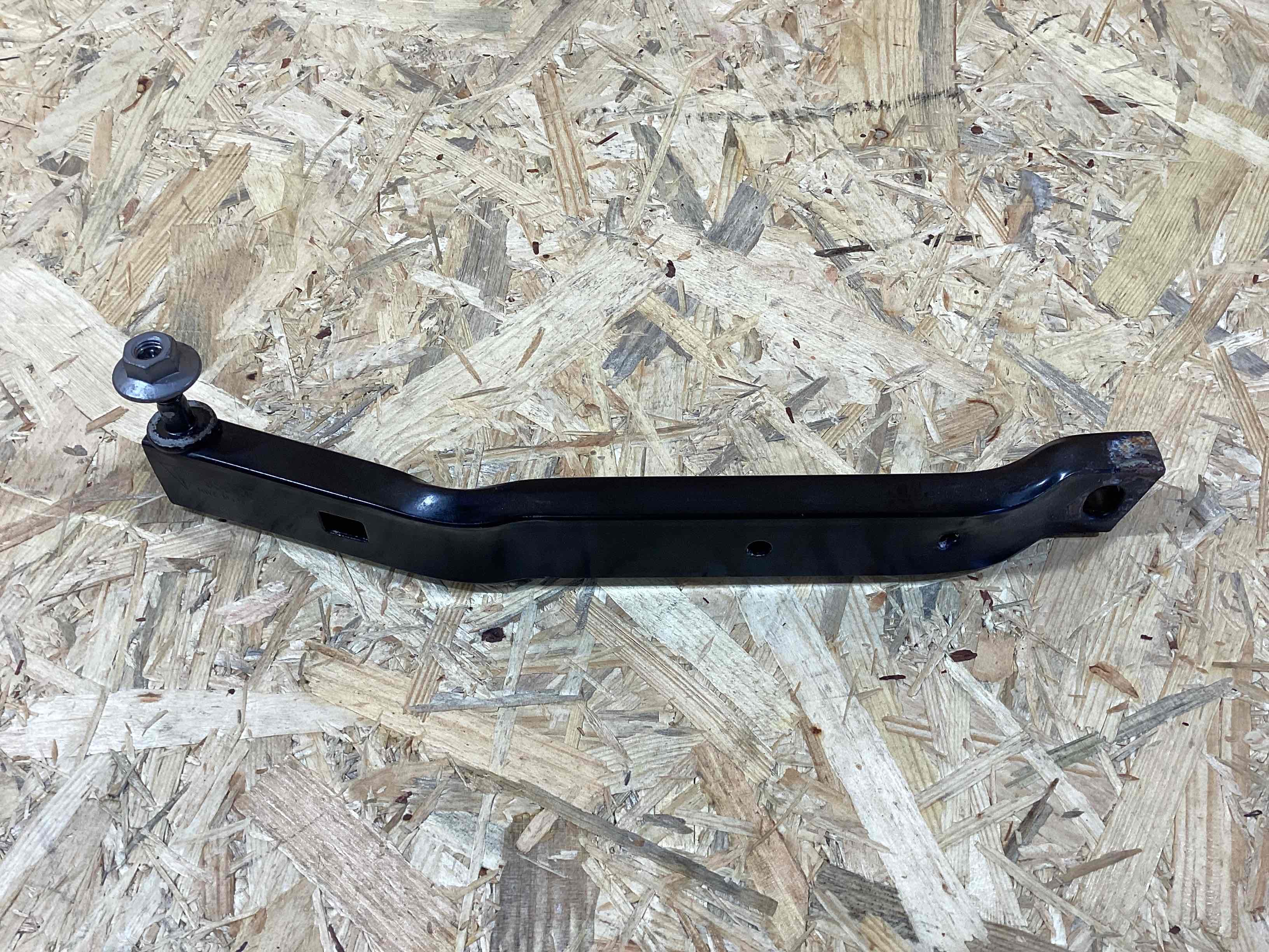 Крепление, кронштейн Porsche Macan 300326-113