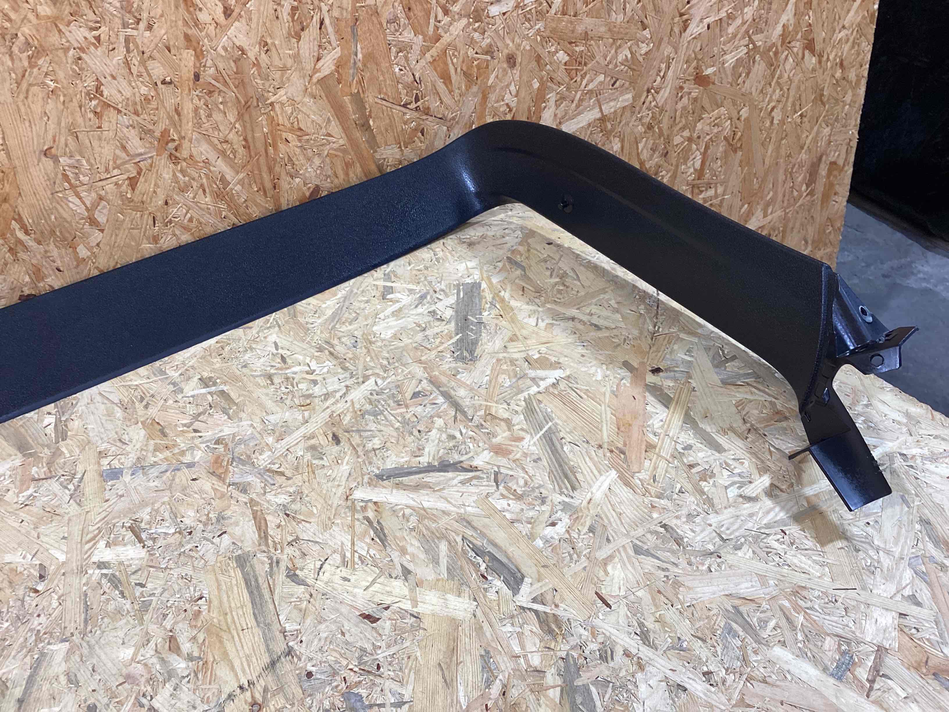 Элемент отделки салона, багажника Porsche Macan 300326-114