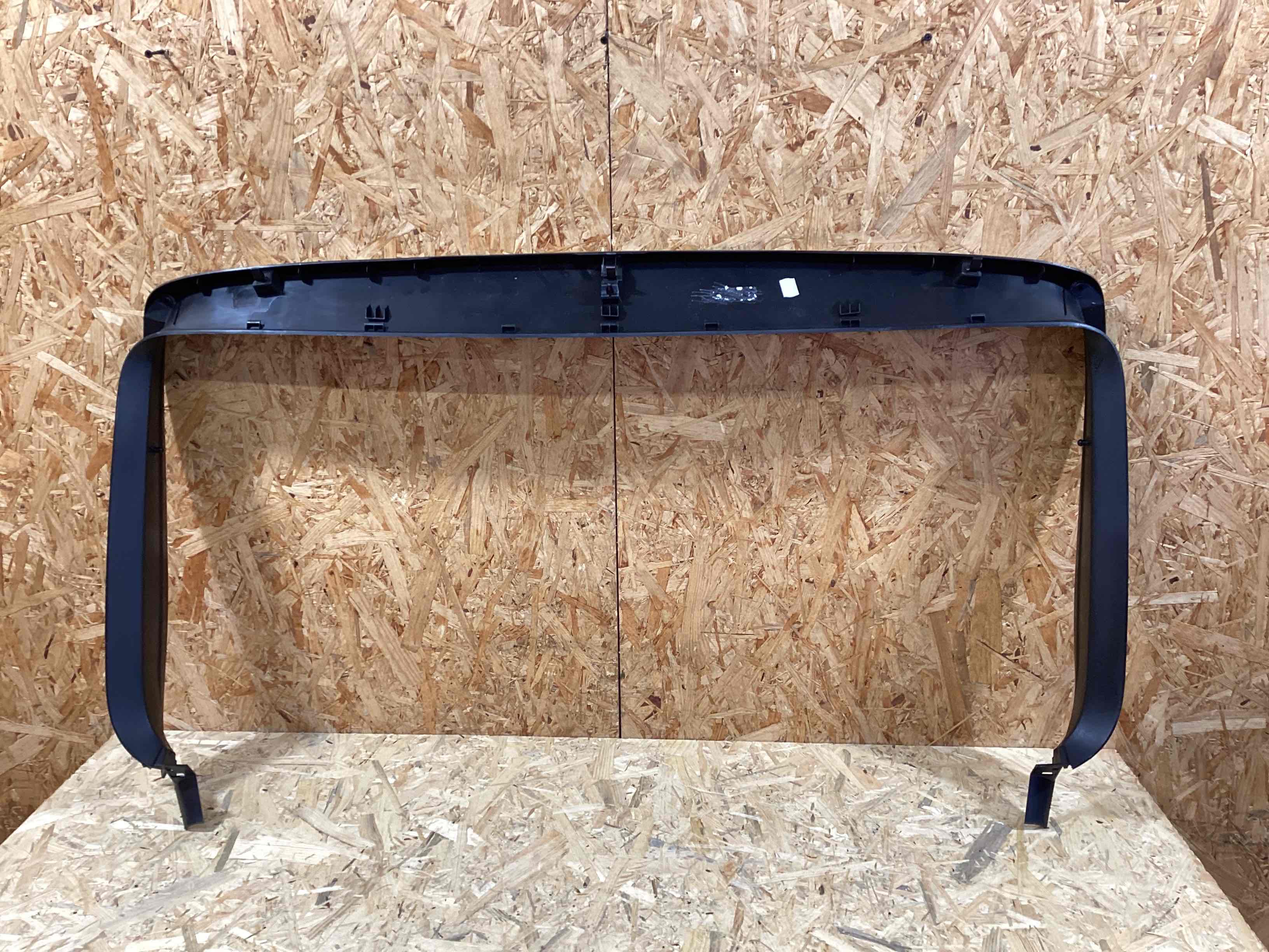 Элемент отделки салона, багажника Porsche Macan 300326-114