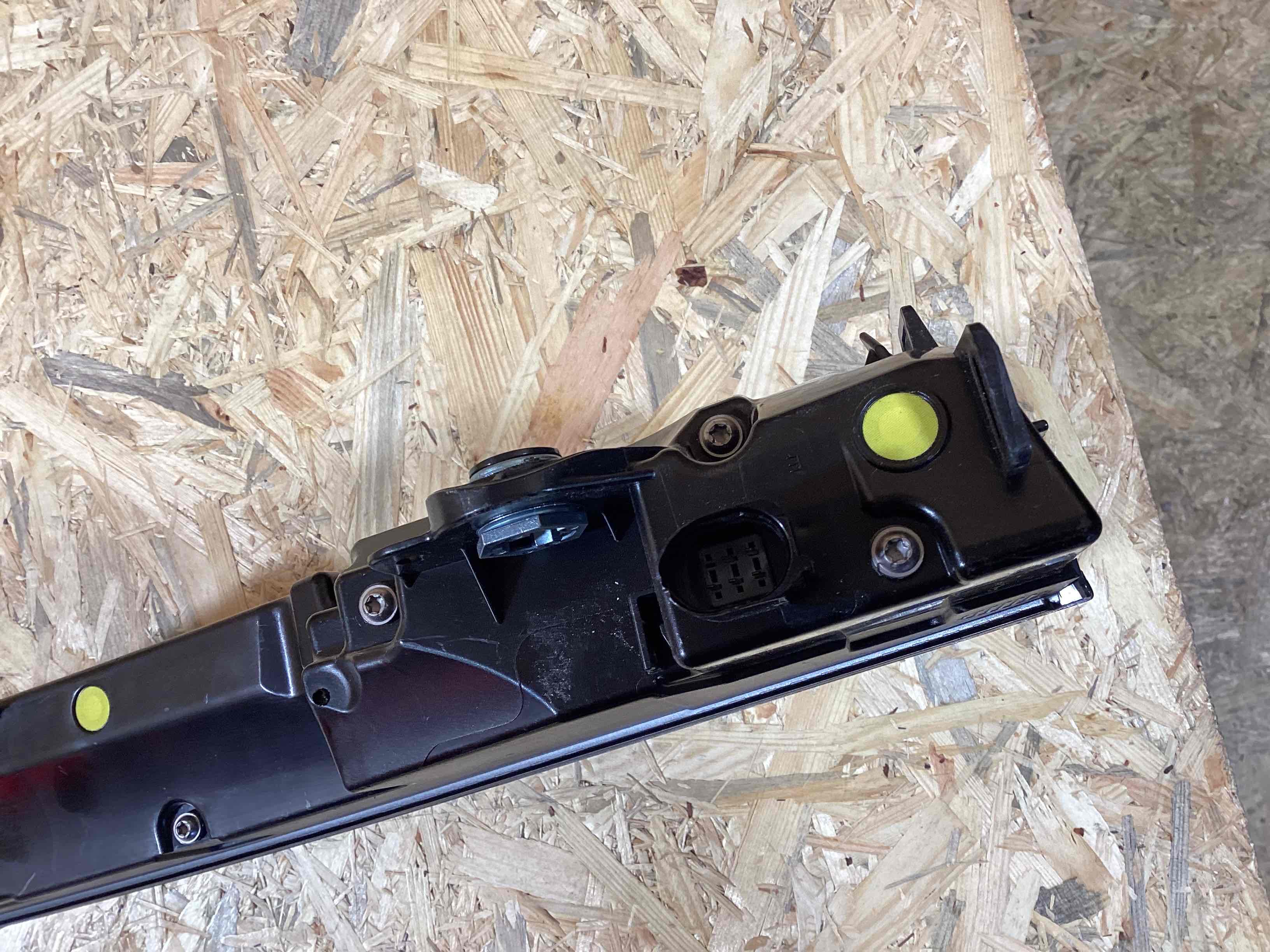 Фонарь стоп-сигнал Porsche Taycan 300326-116