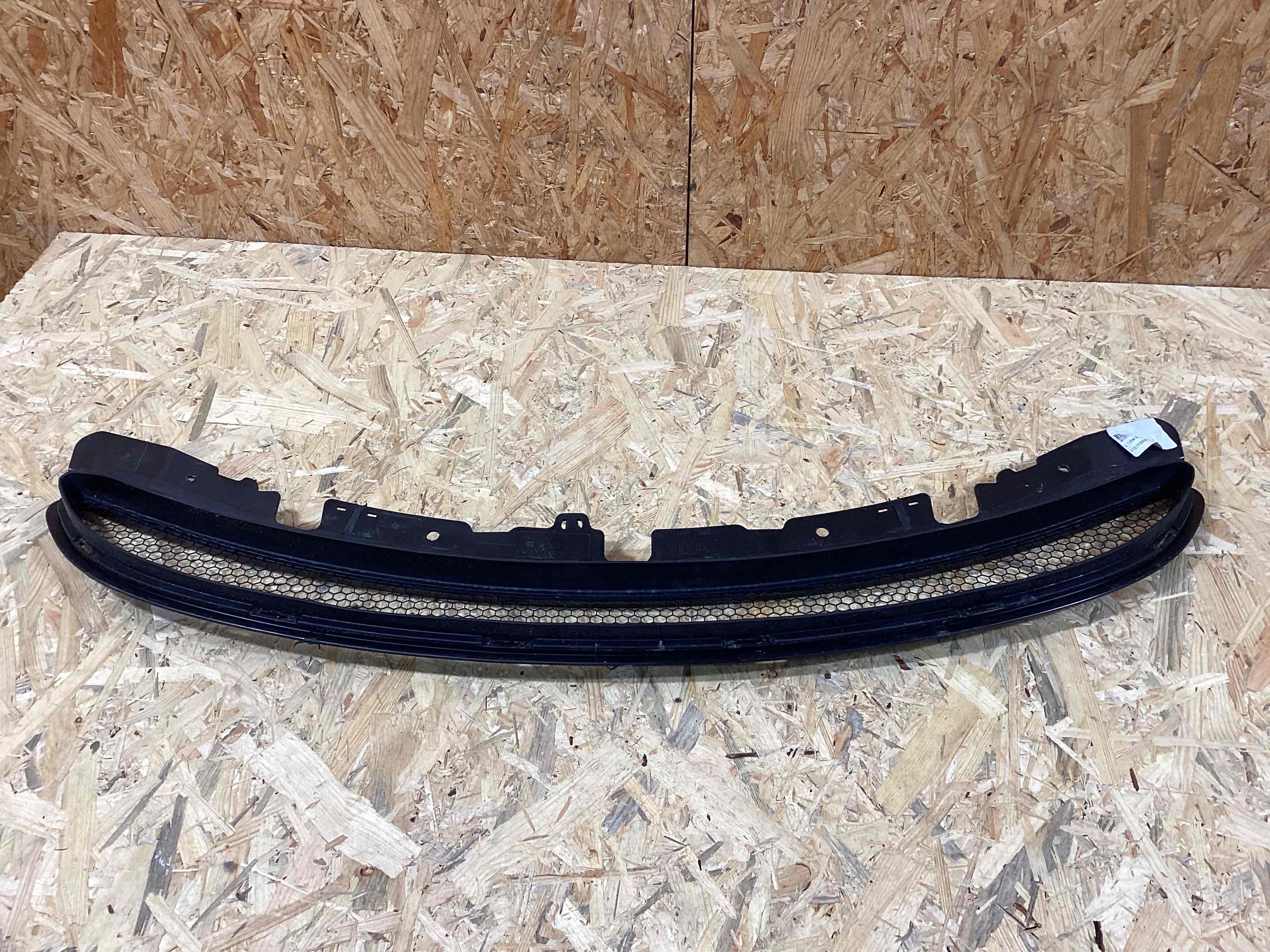 Заглушка, вставка (решетка) в бампер Porsche Cayman GT4 300326-121