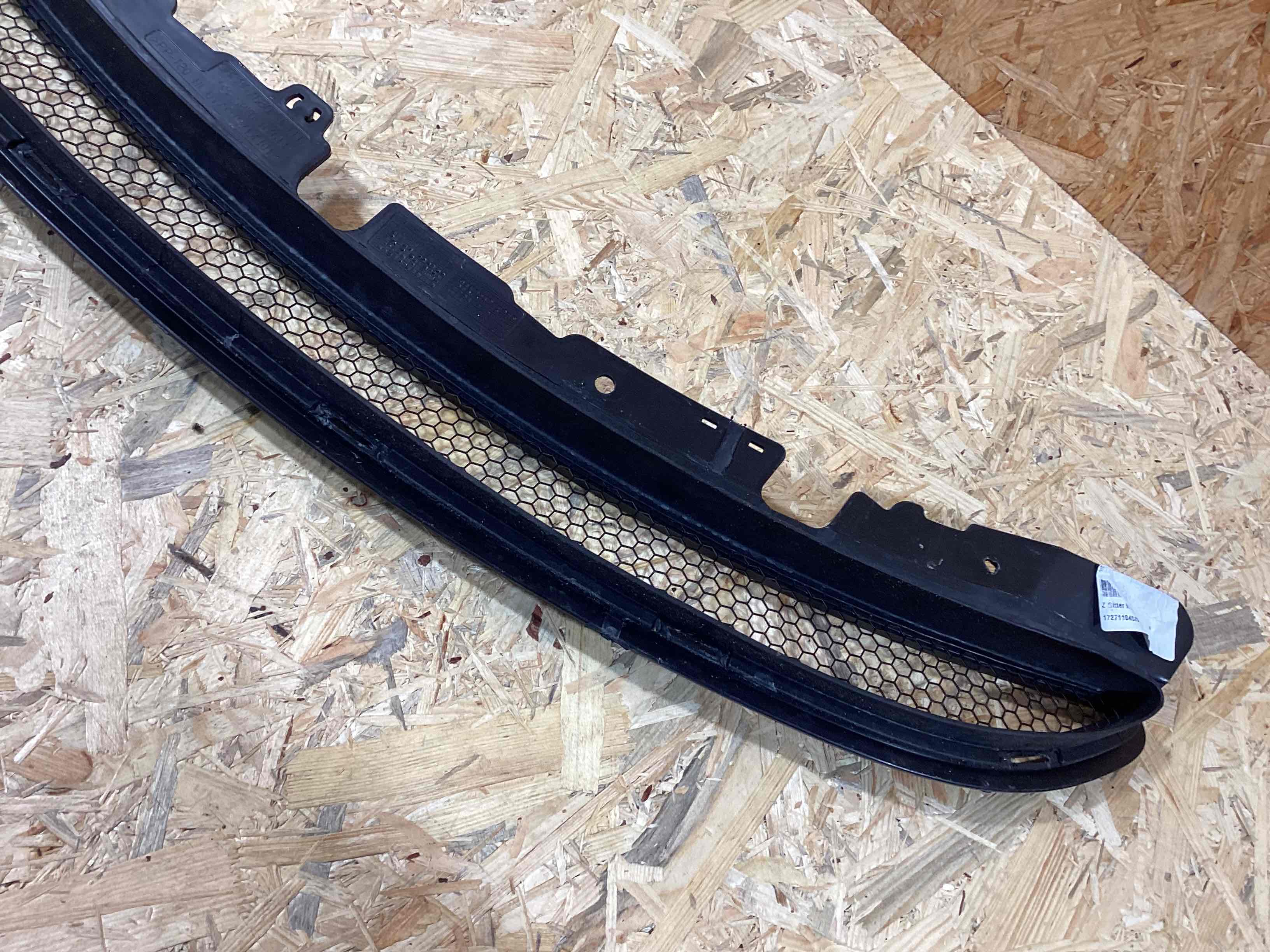 Заглушка, вставка (решетка) в бампер Porsche Cayman GT4 300326-121